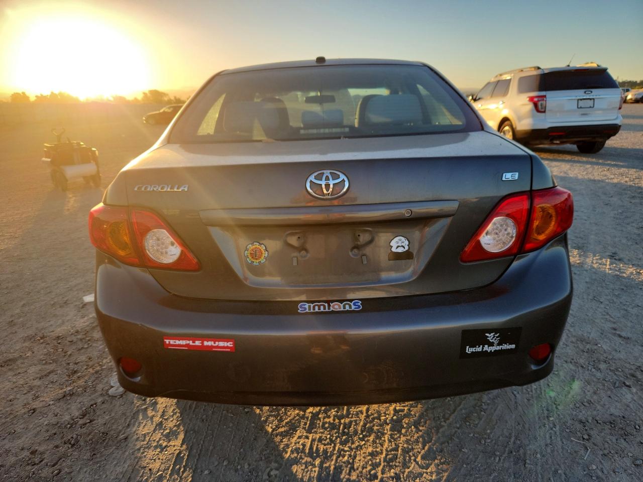 2009 Toyota Corolla Le Gray vin: 1NXBU40E59Z052693
