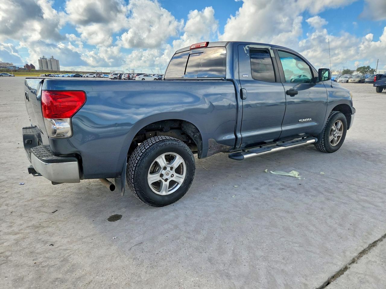 2007 Toyota Tundra Sr5 Gray vin: 5TFRU54147X004744