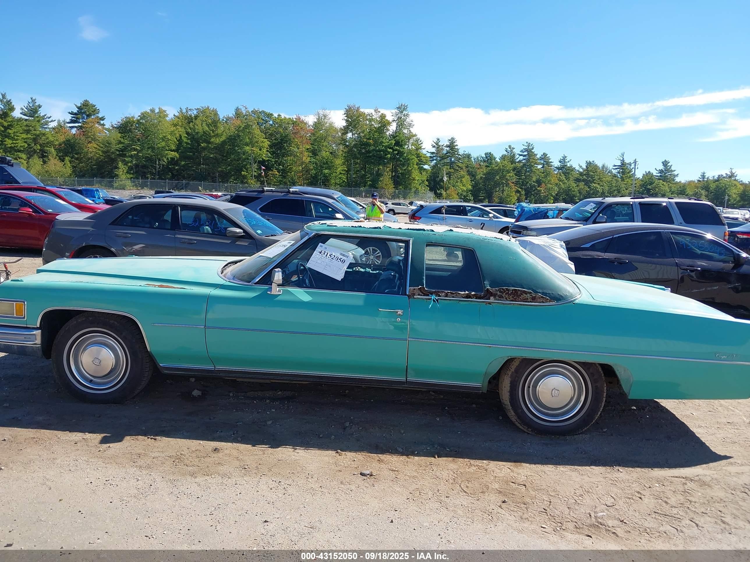 1976 Cadillac Deville   Teal vin: 6D47S6Q228829    