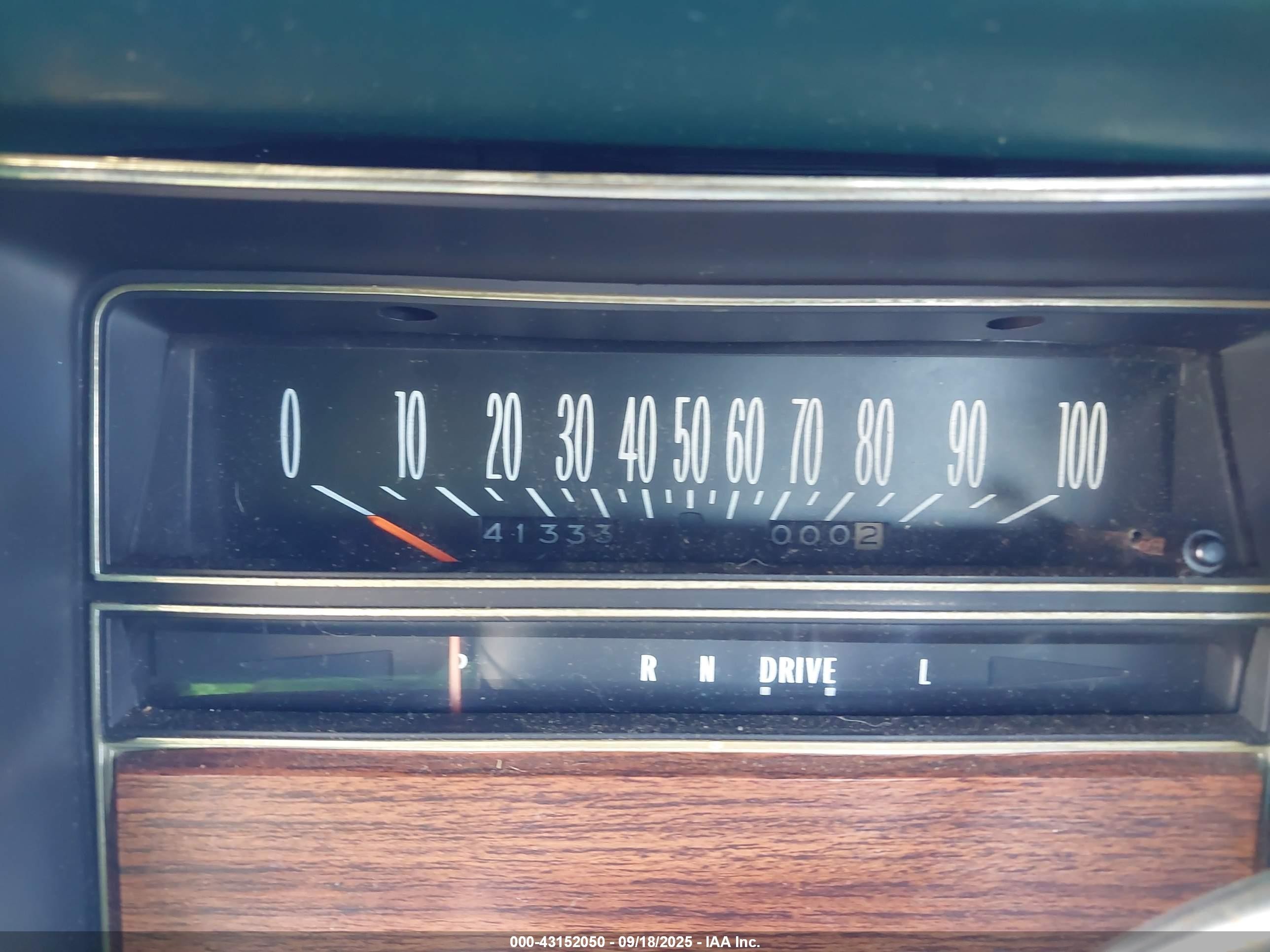 1976 Cadillac Deville   Teal vin: 6D47S6Q228829    