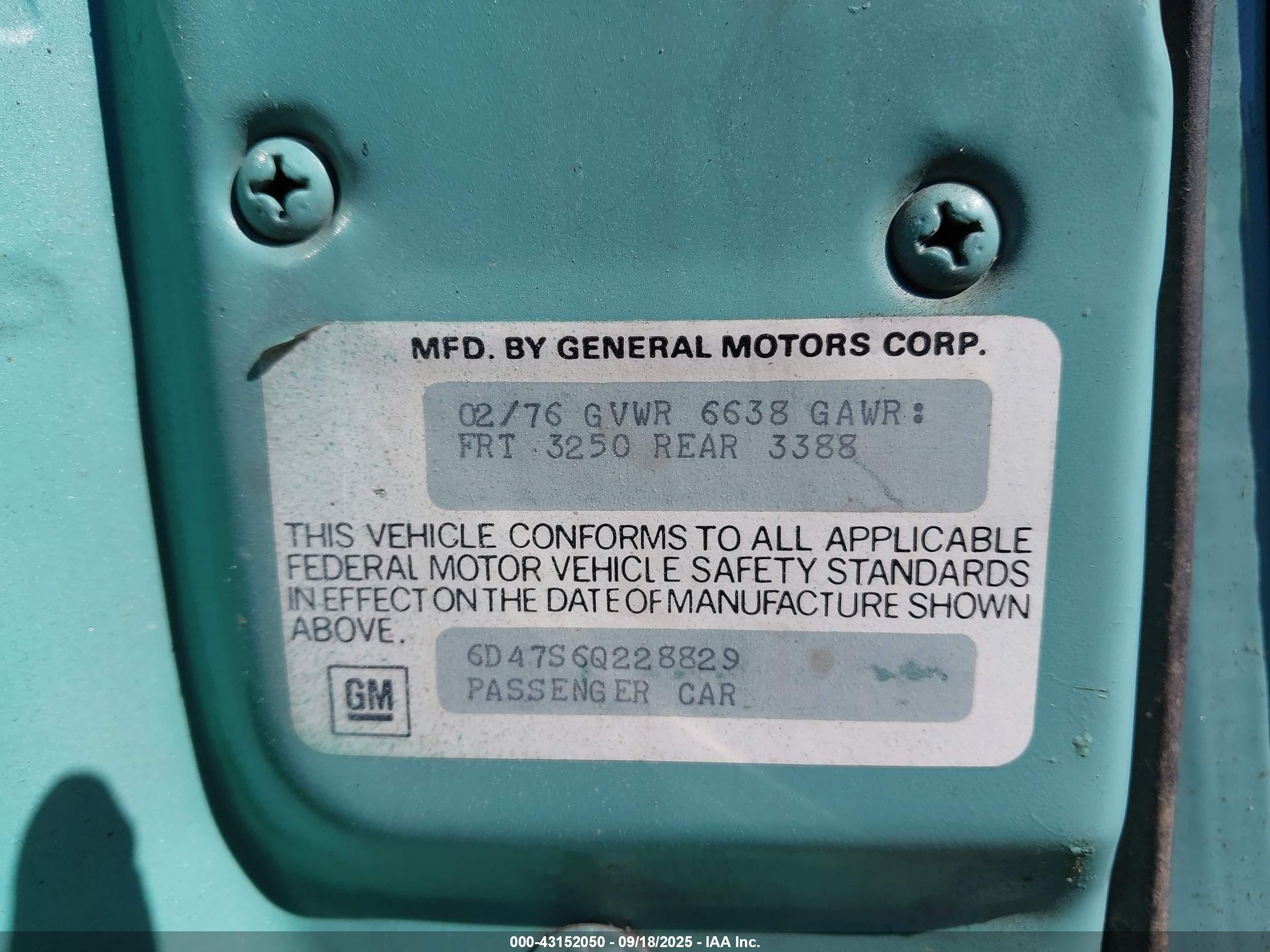 1976 Cadillac Deville   Teal vin: 6D47S6Q228829    