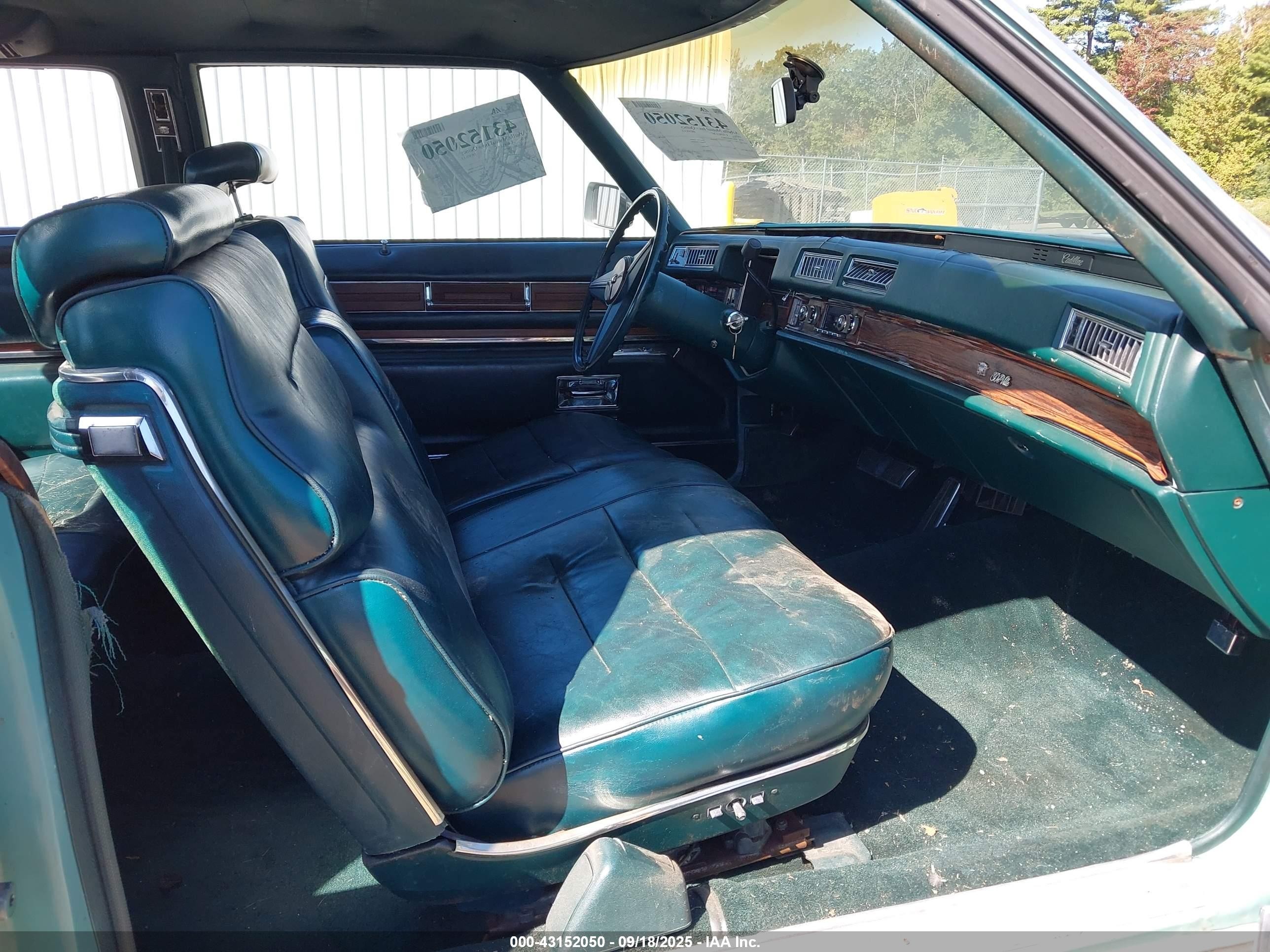1976 Cadillac Deville   Teal vin: 6D47S6Q228829    