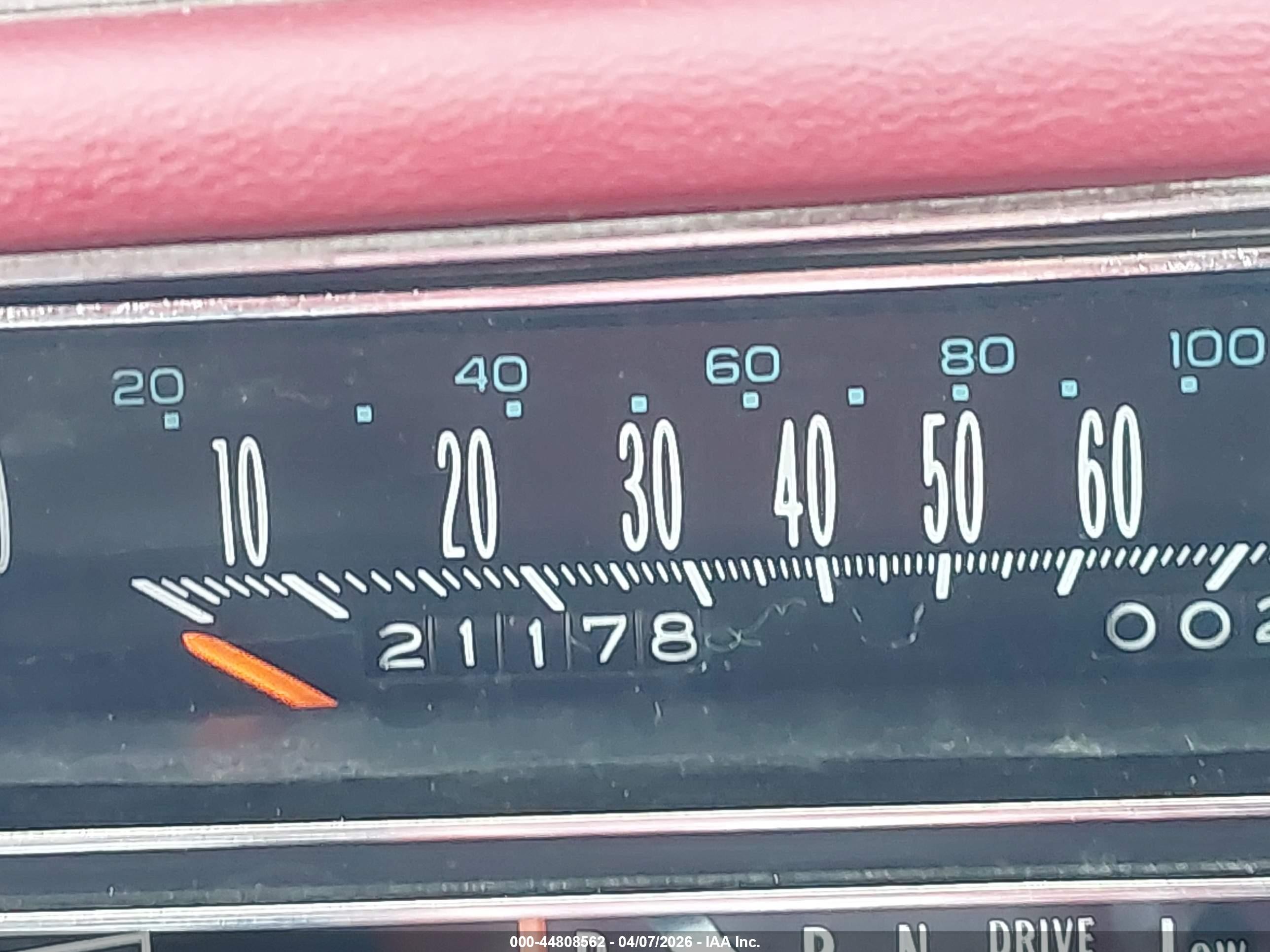 1978 Cadillac Deville Base White vin: 6D47S8E673155    