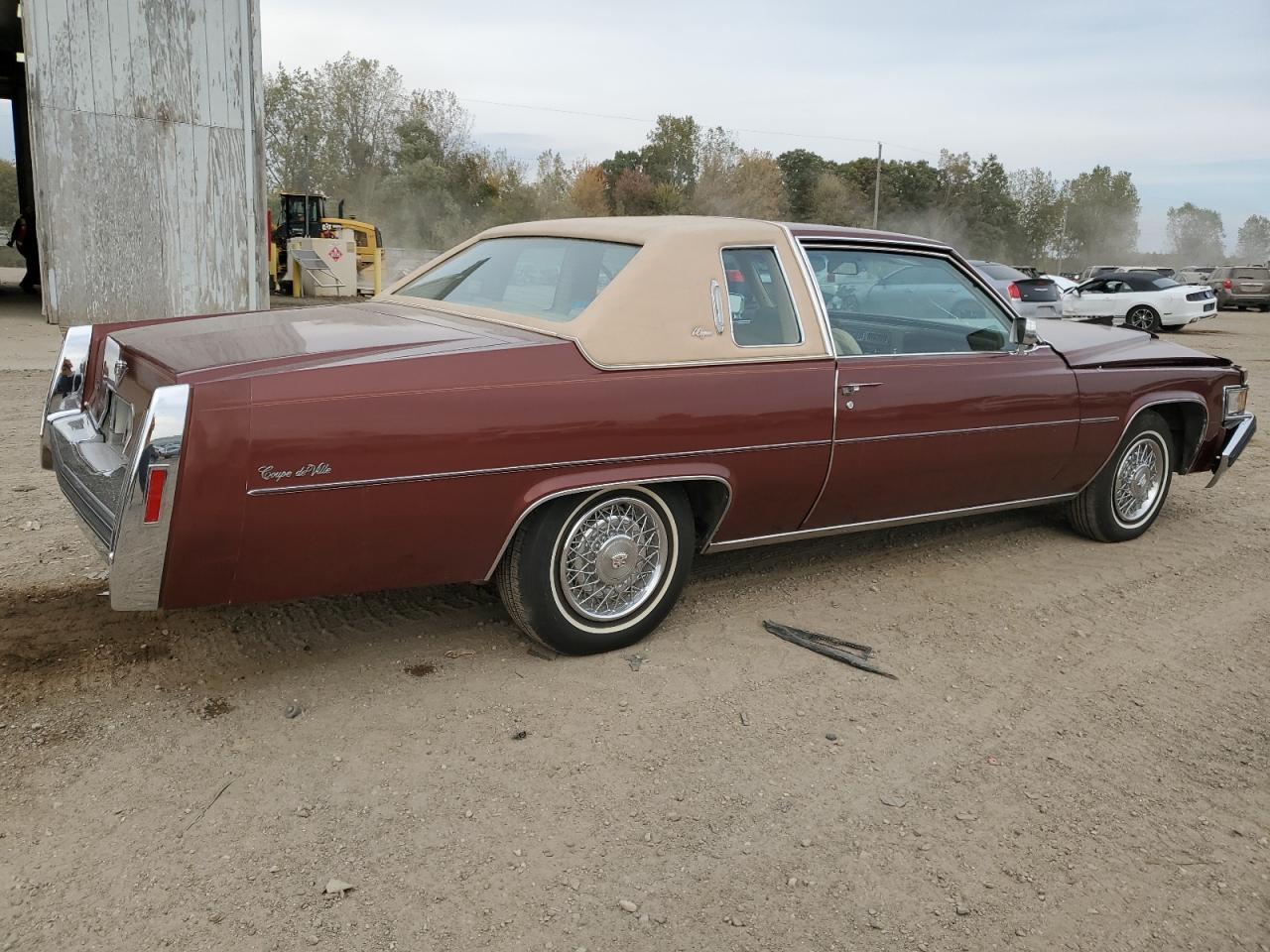 1978 Cadillac Deville Коричневый vin: 6D47S8Q273035