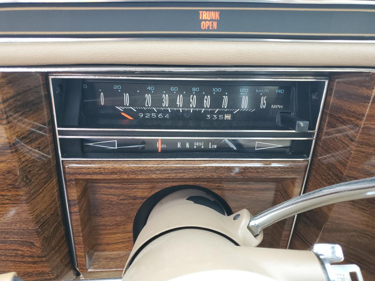 1978 Cadillac Deville Коричневый vin: 6D47S8Q273035