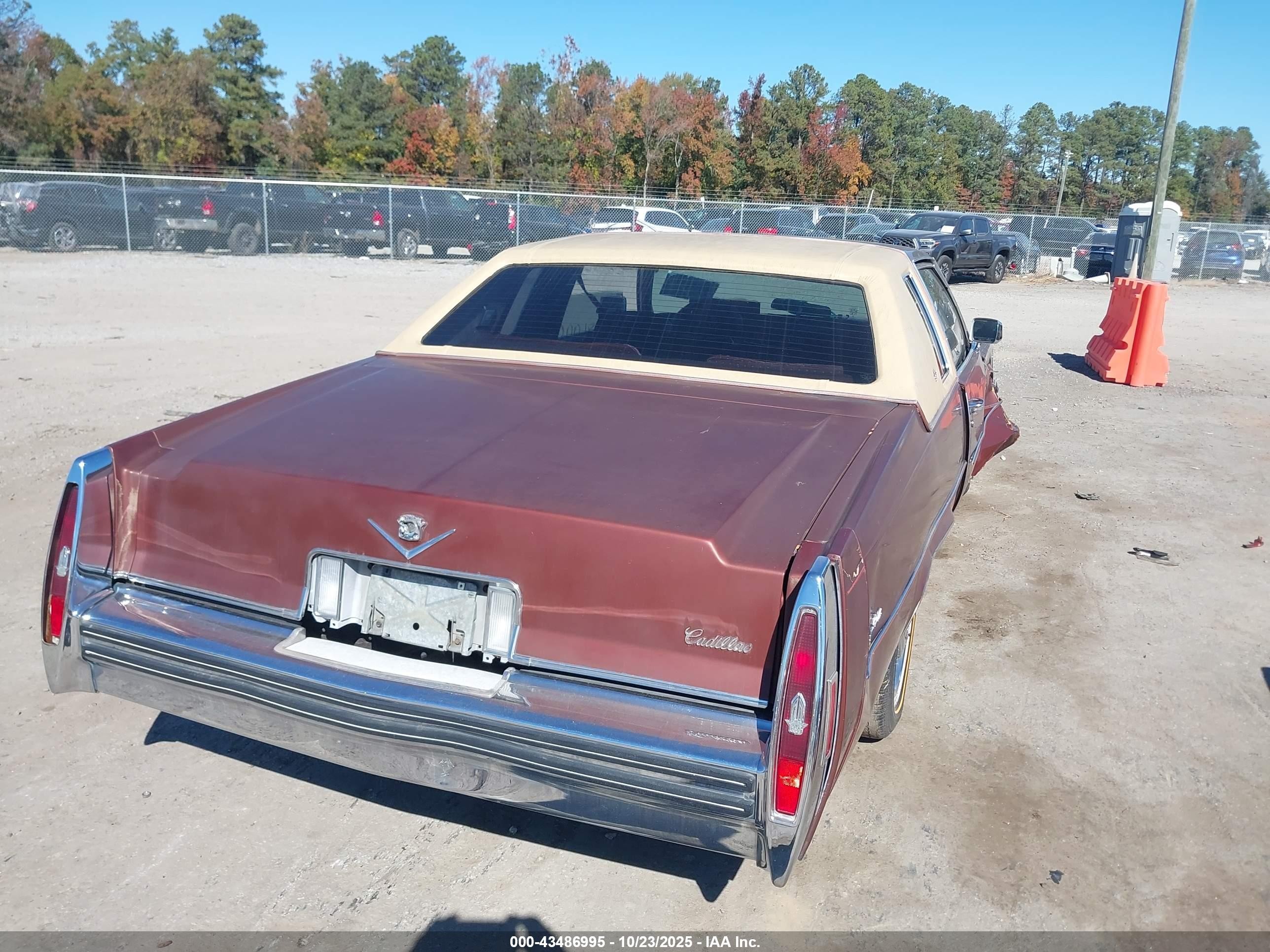 1979 Cadillac Deville   Burgundy vin: 6D47S99285735    