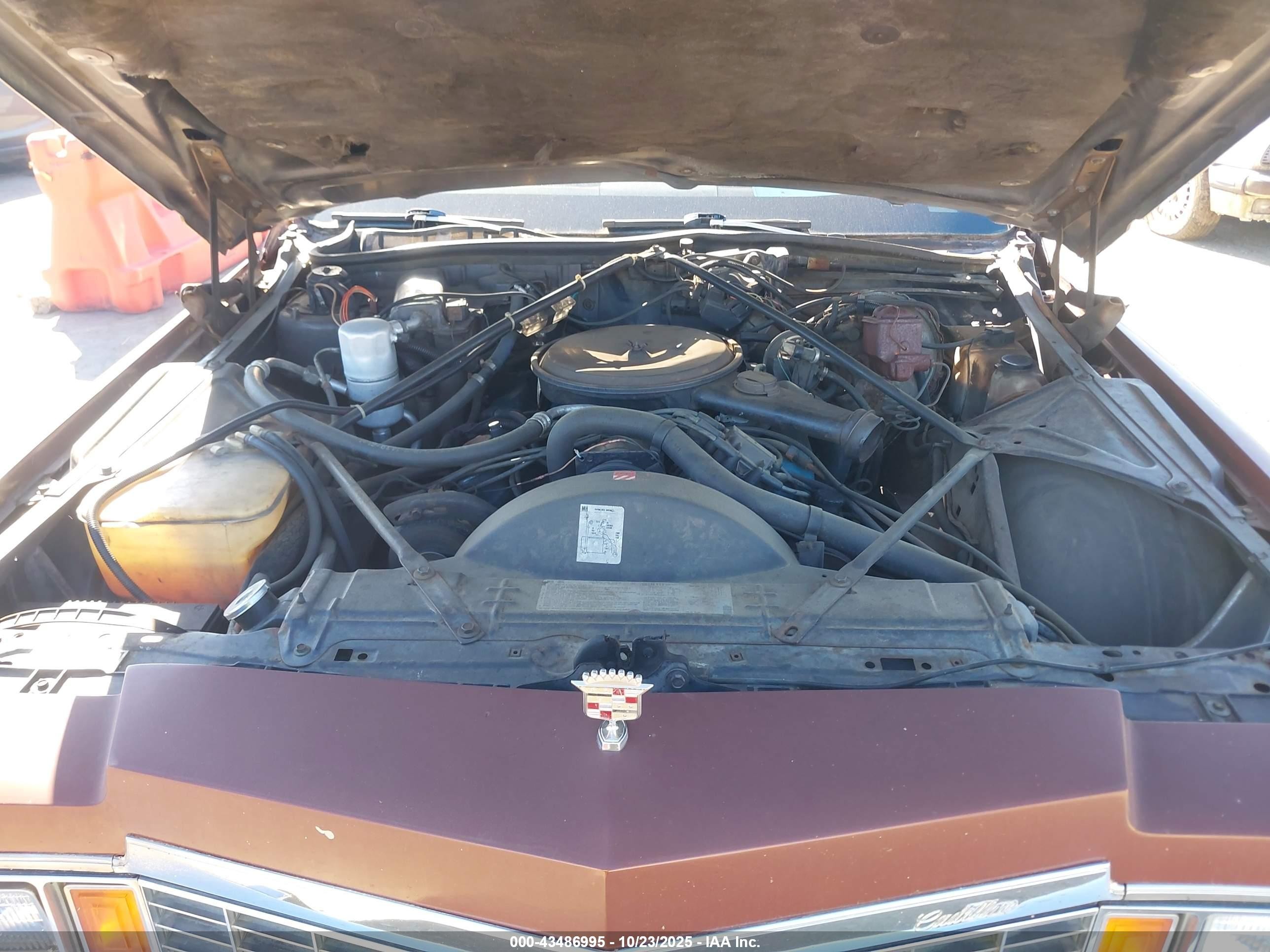 1979 Cadillac Deville   Burgundy vin: 6D47S99285735    