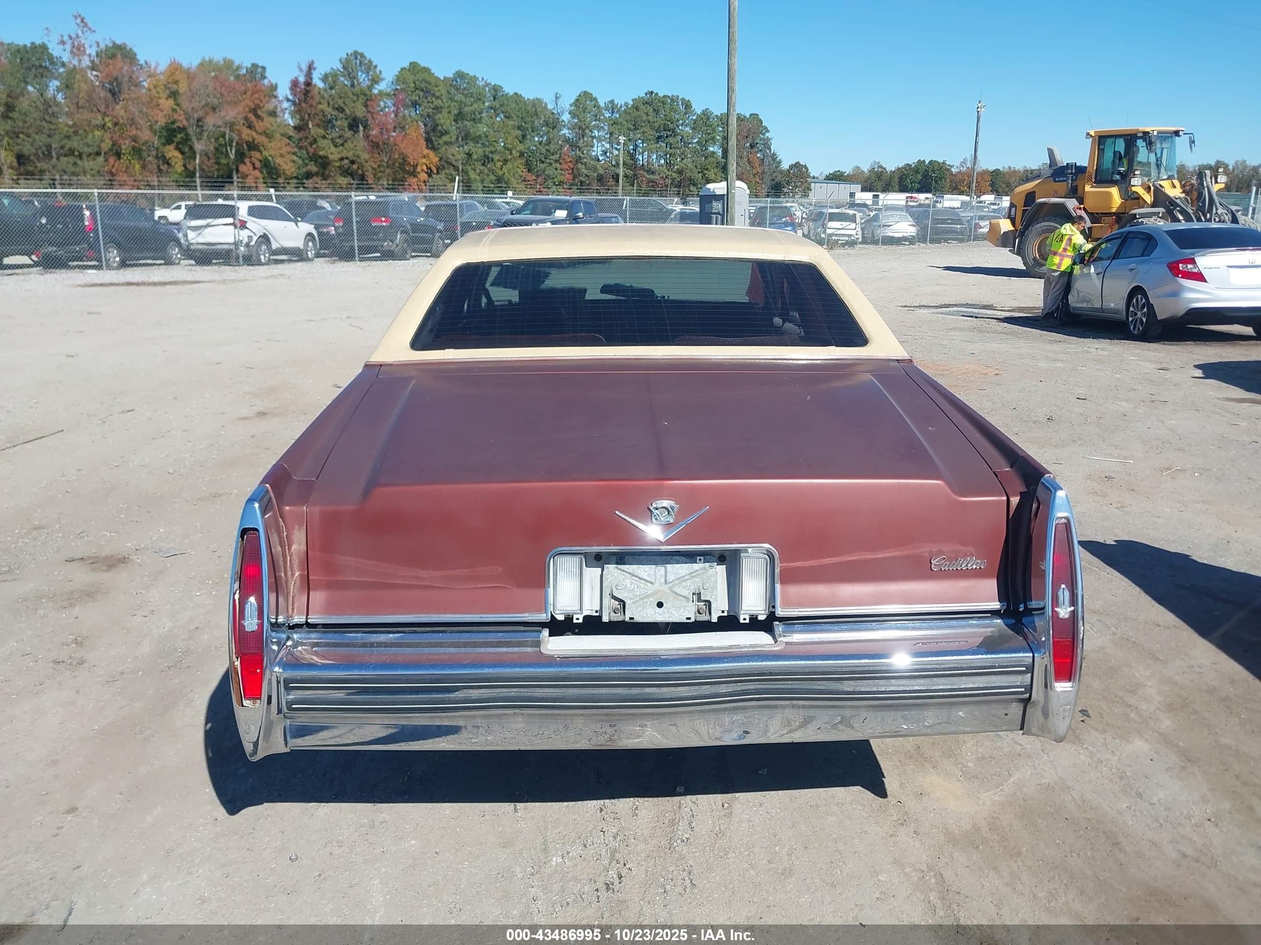 1979 Cadillac Deville   Burgundy vin: 6D47S99285735    