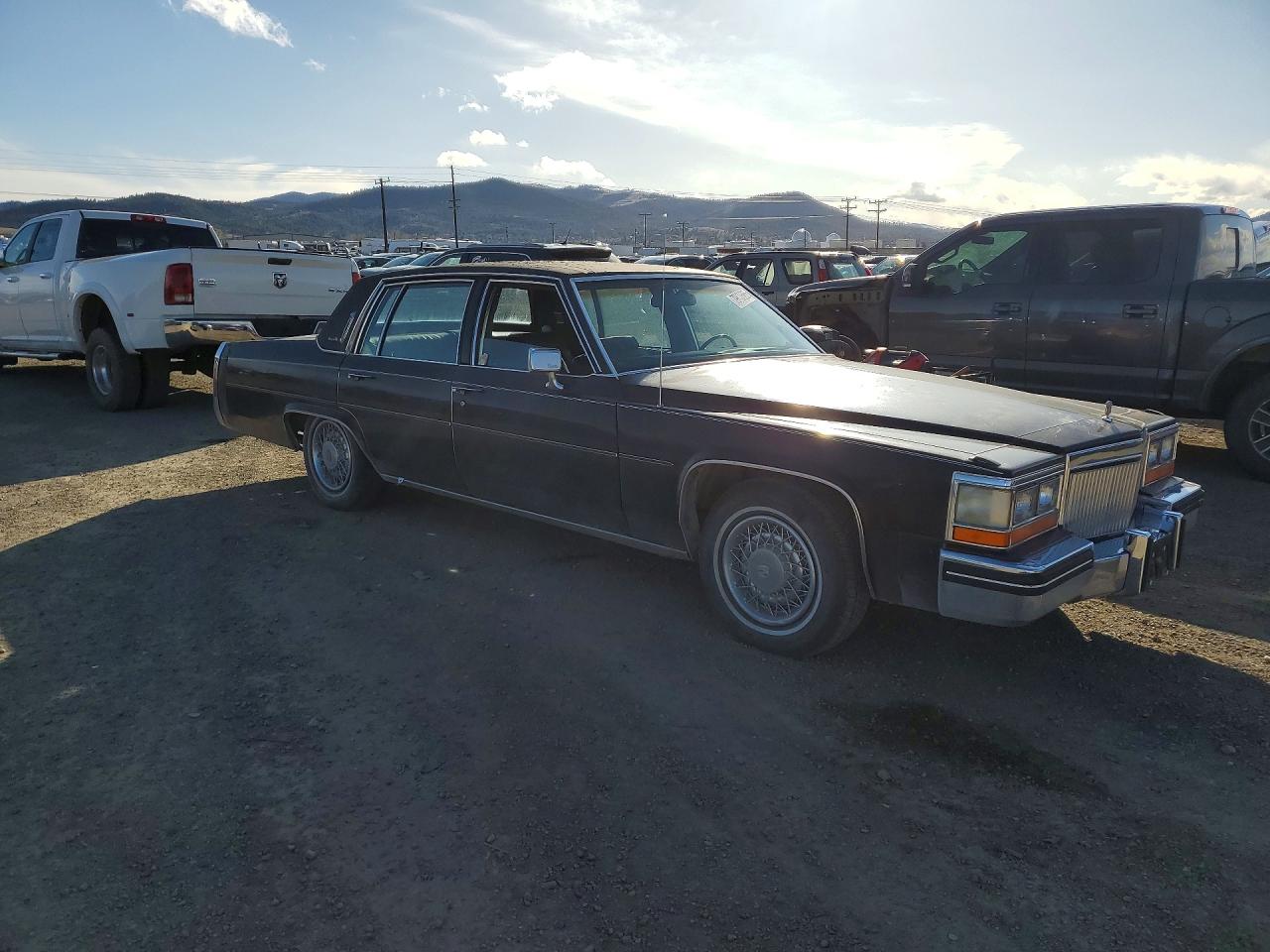 1988 Cadillac Deville Black vin: 6D696A9172142