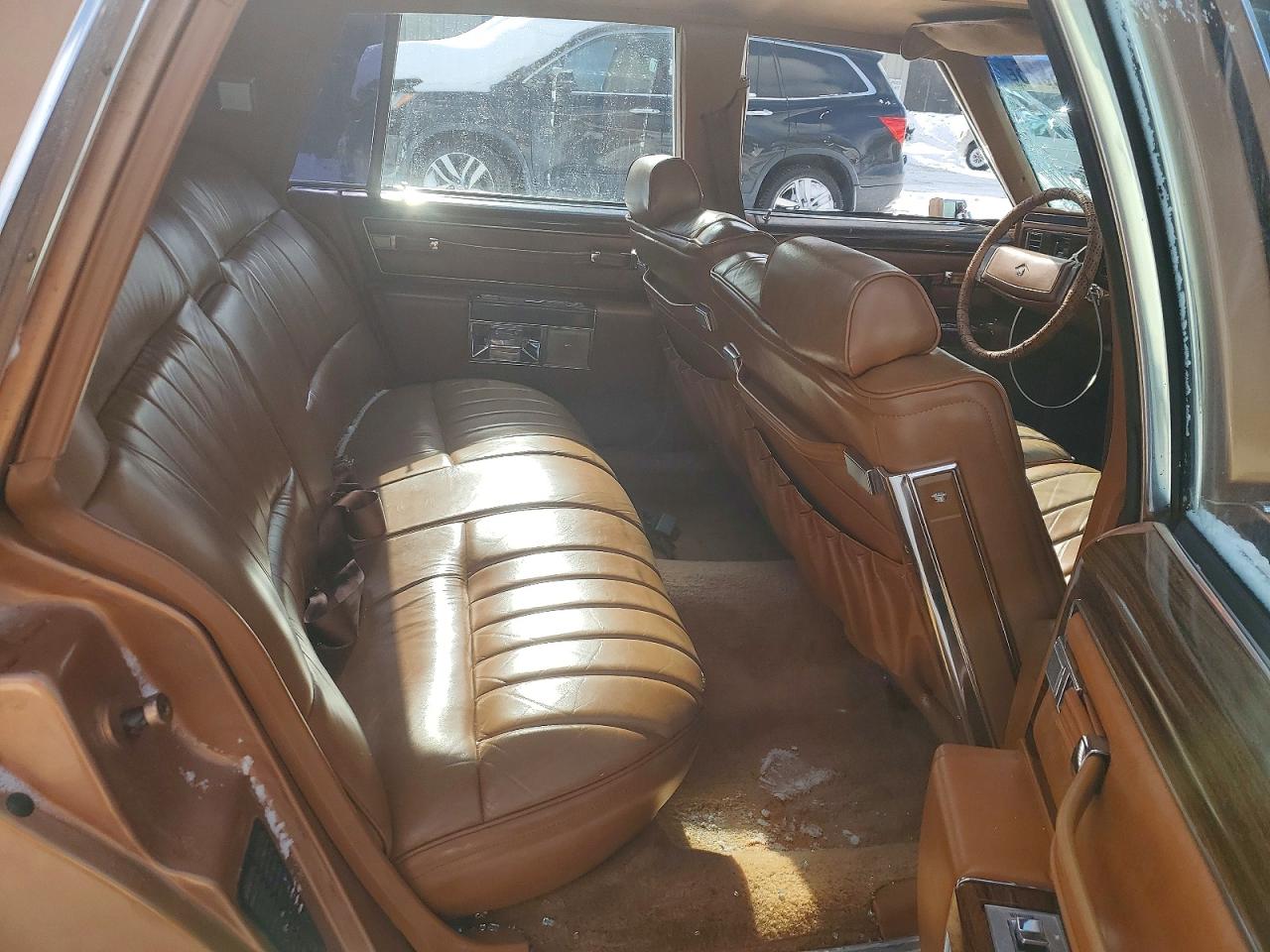 1978 Cadillac Deville Brown vin: 6D69S8Q198360