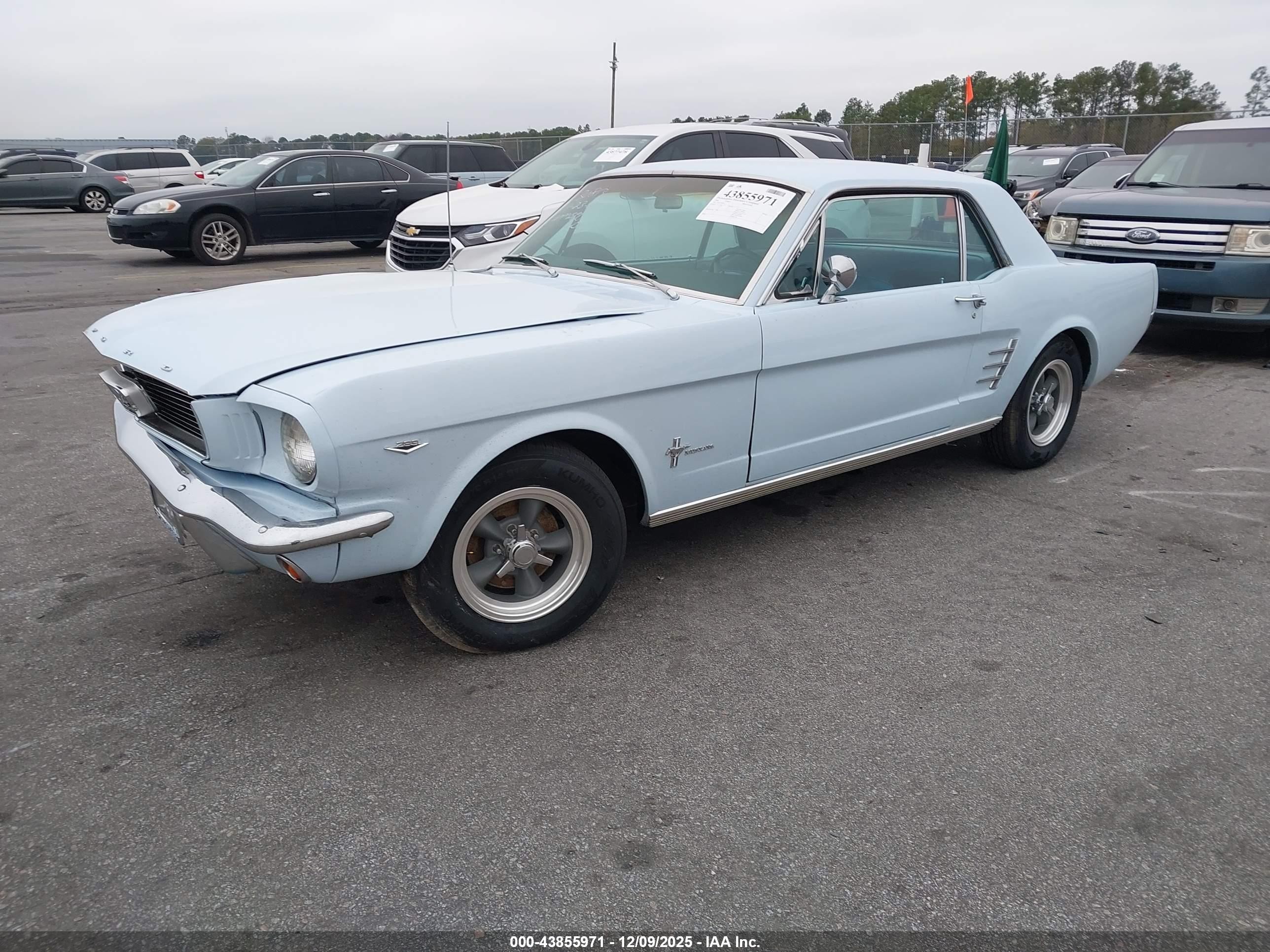 1966 Ford Mustang   Синий vin: 6F07C188367      