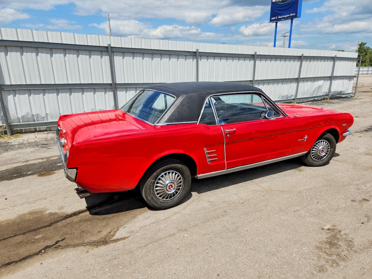 1966 Ford Mustang Red vin: 6F07T334544