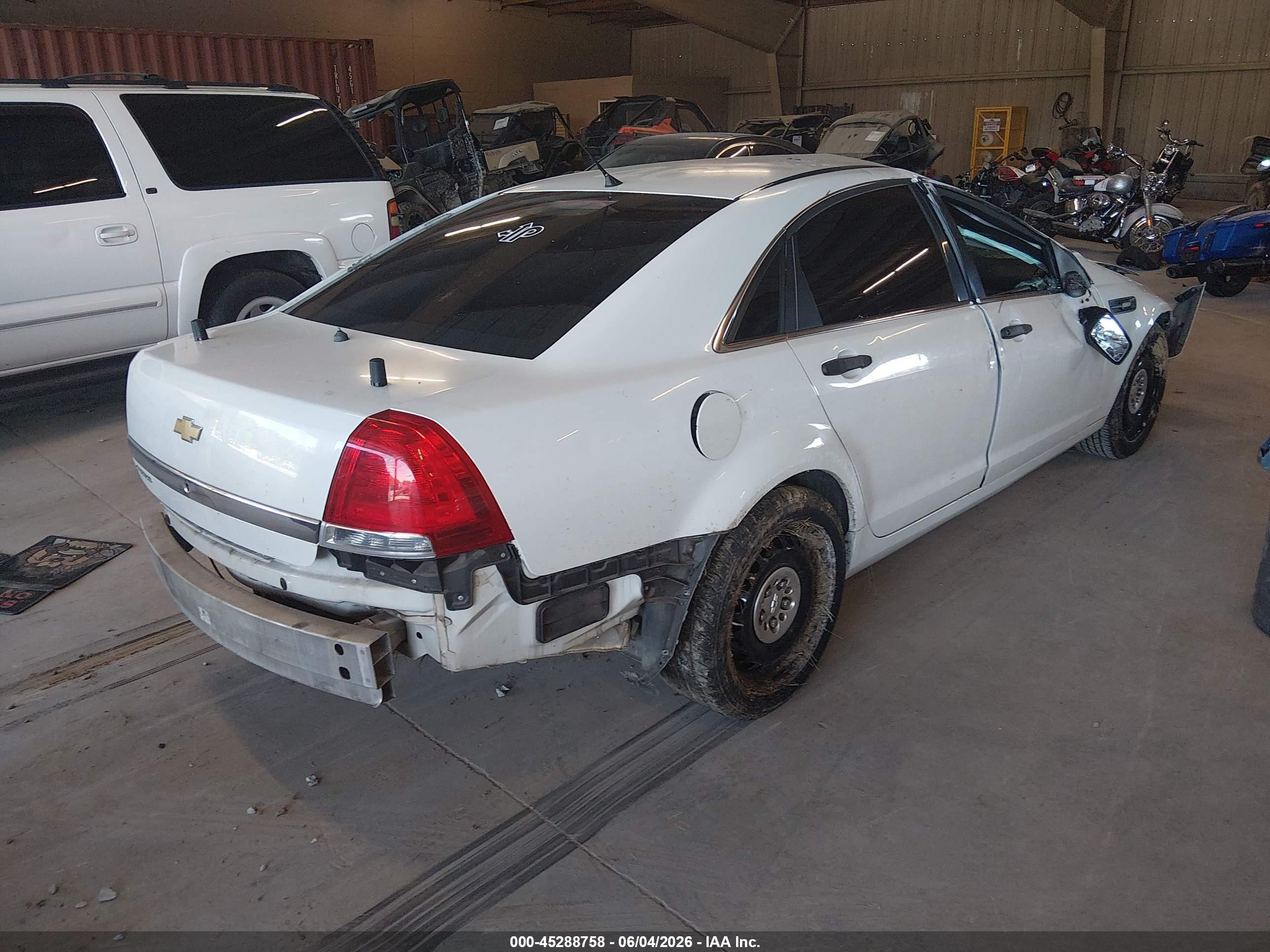 2013 Chevrolet Caprice Police White vin: 6G1MK5R20DL829325