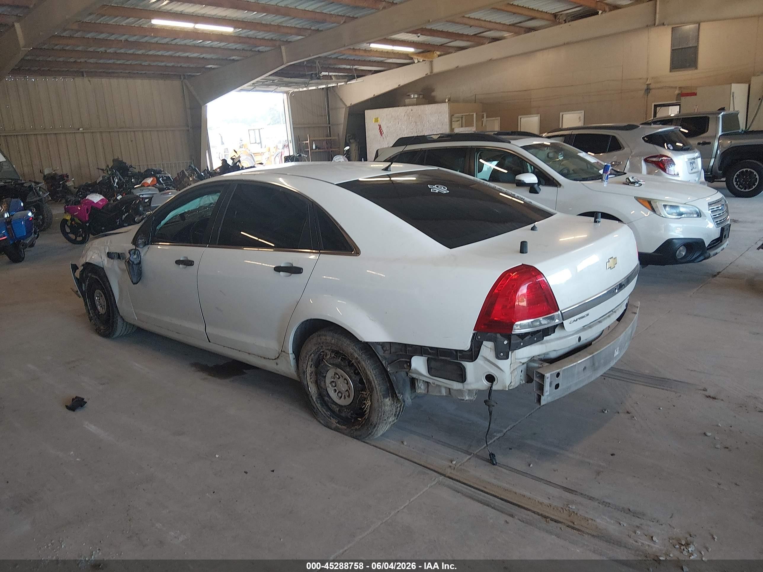 2013 Chevrolet Caprice Police White vin: 6G1MK5R20DL829325