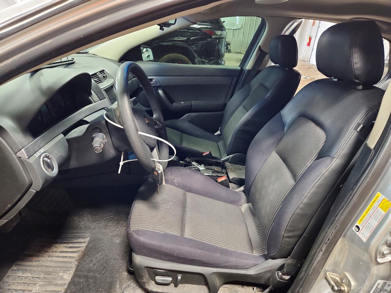 2013 Chevrolet Caprice Police Silver vin: 6G1MK5R25DL809197