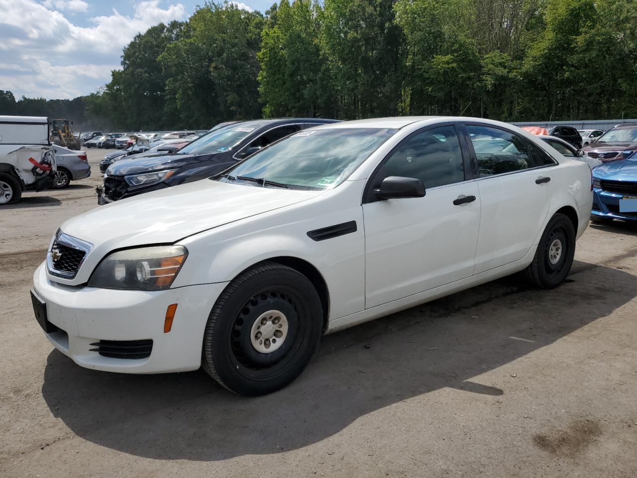 2012 Chevrolet Caprice Police White vin: 6G1MK5R31CL666384