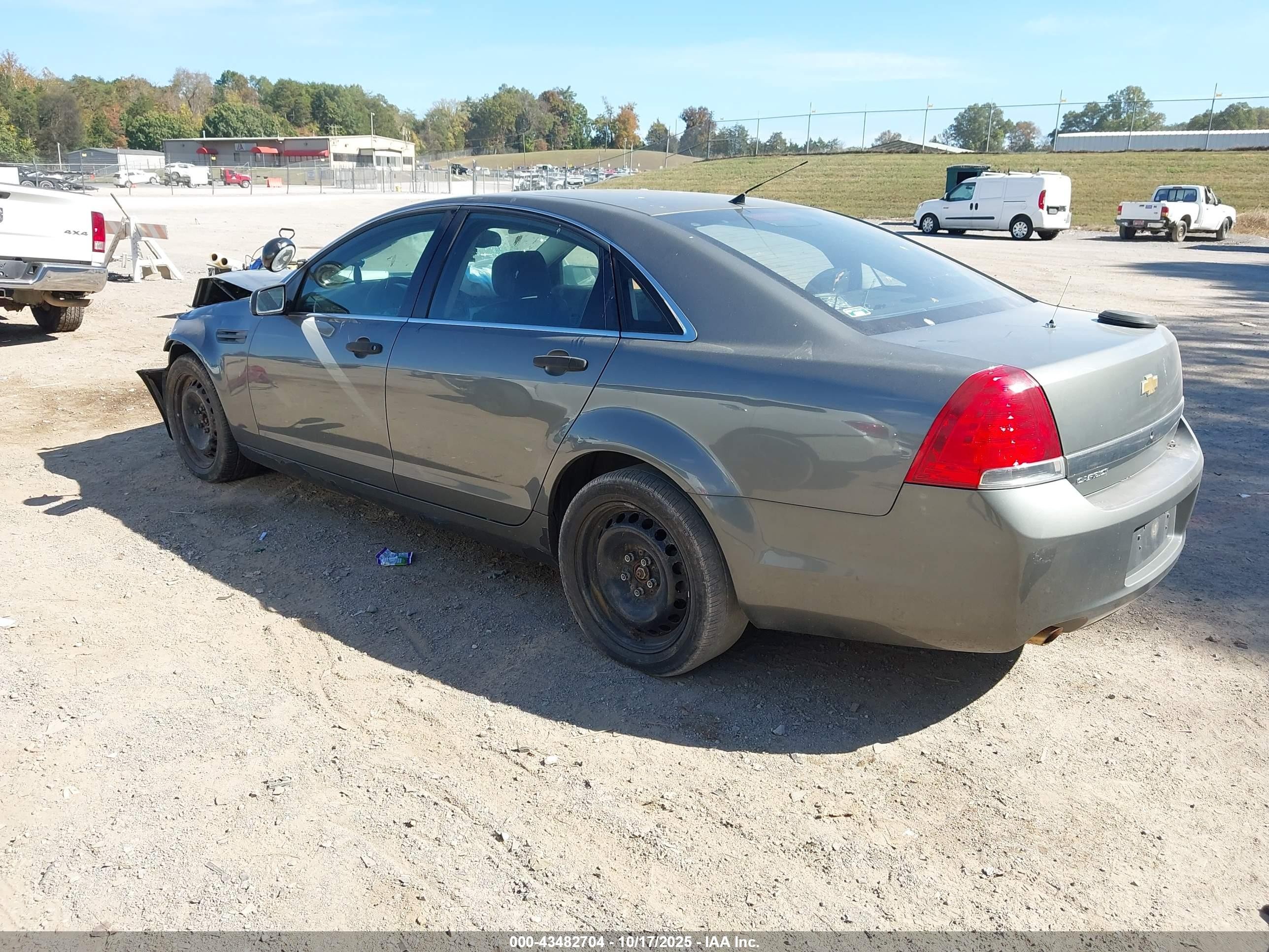 2013 Chevrolet Caprice Police Gray vin: 6G1MK5U23DL807679