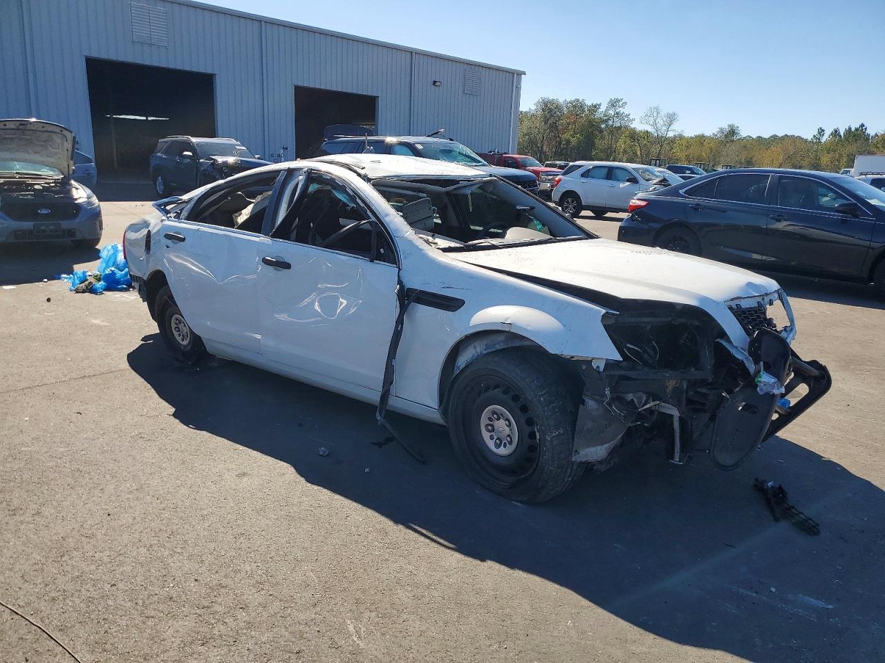 2013 Chevrolet Caprice Police White vin: 6G1MK5U27DL806678