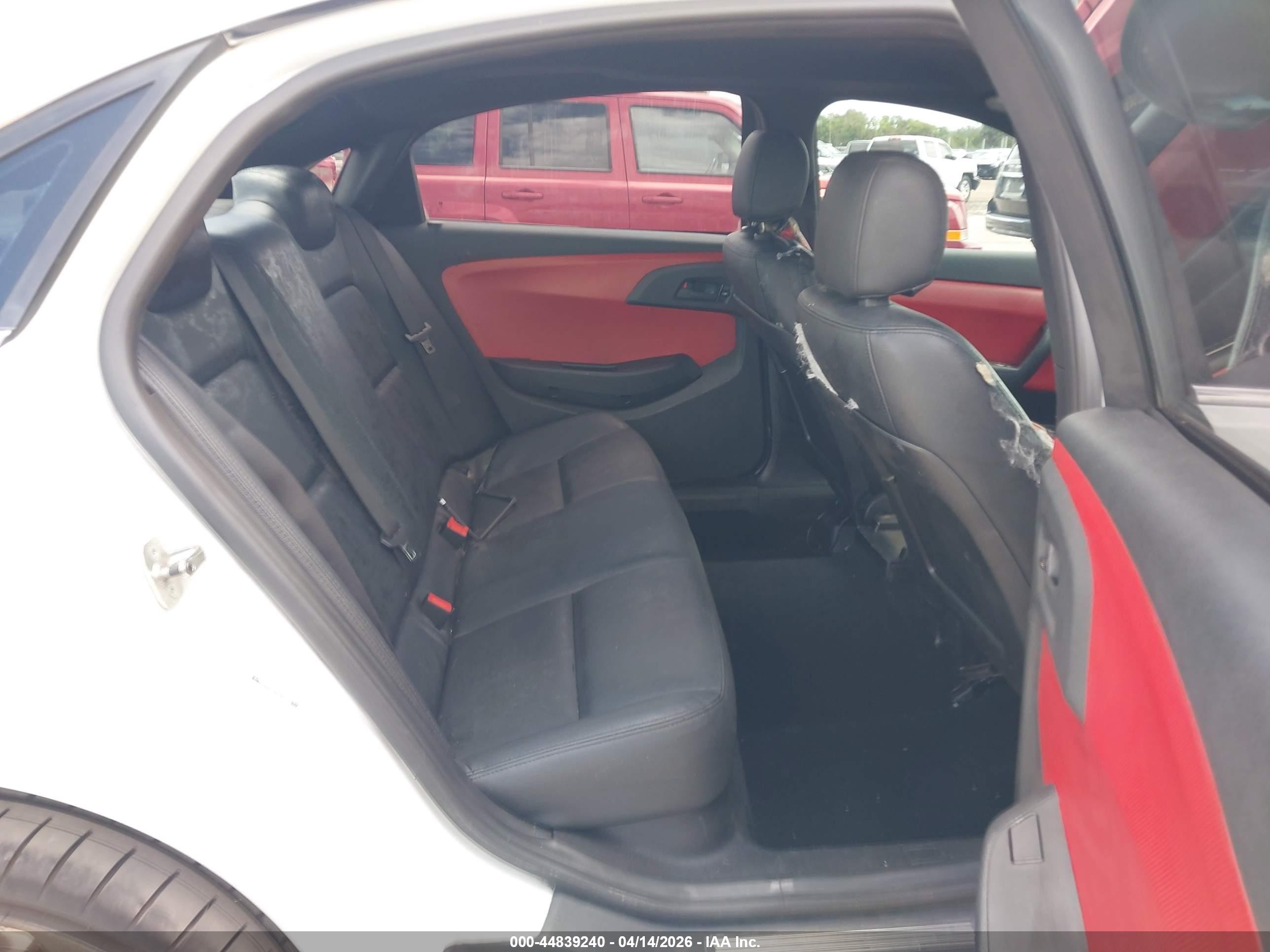 2013 Chevrolet Caprice Police Белый vin: 6G1MK5U29DL827175