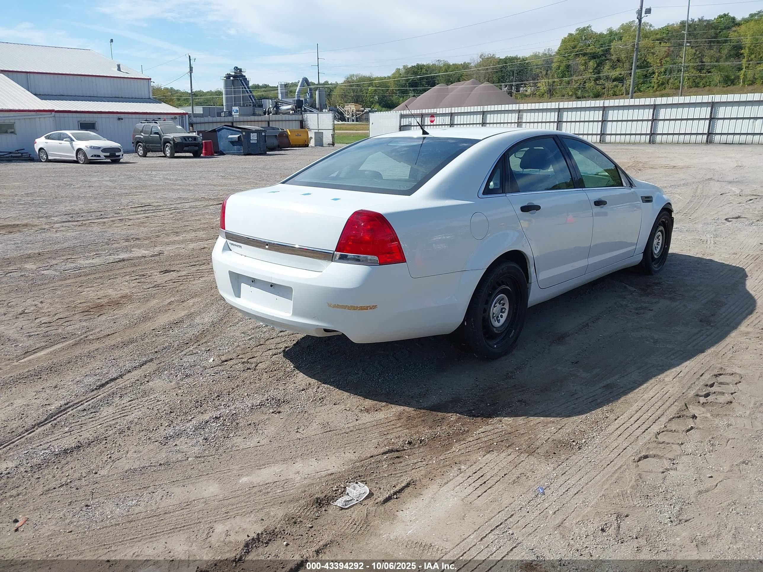 2013 Chevrolet Caprice Police White vin: 6G1MK5U2XDL828786