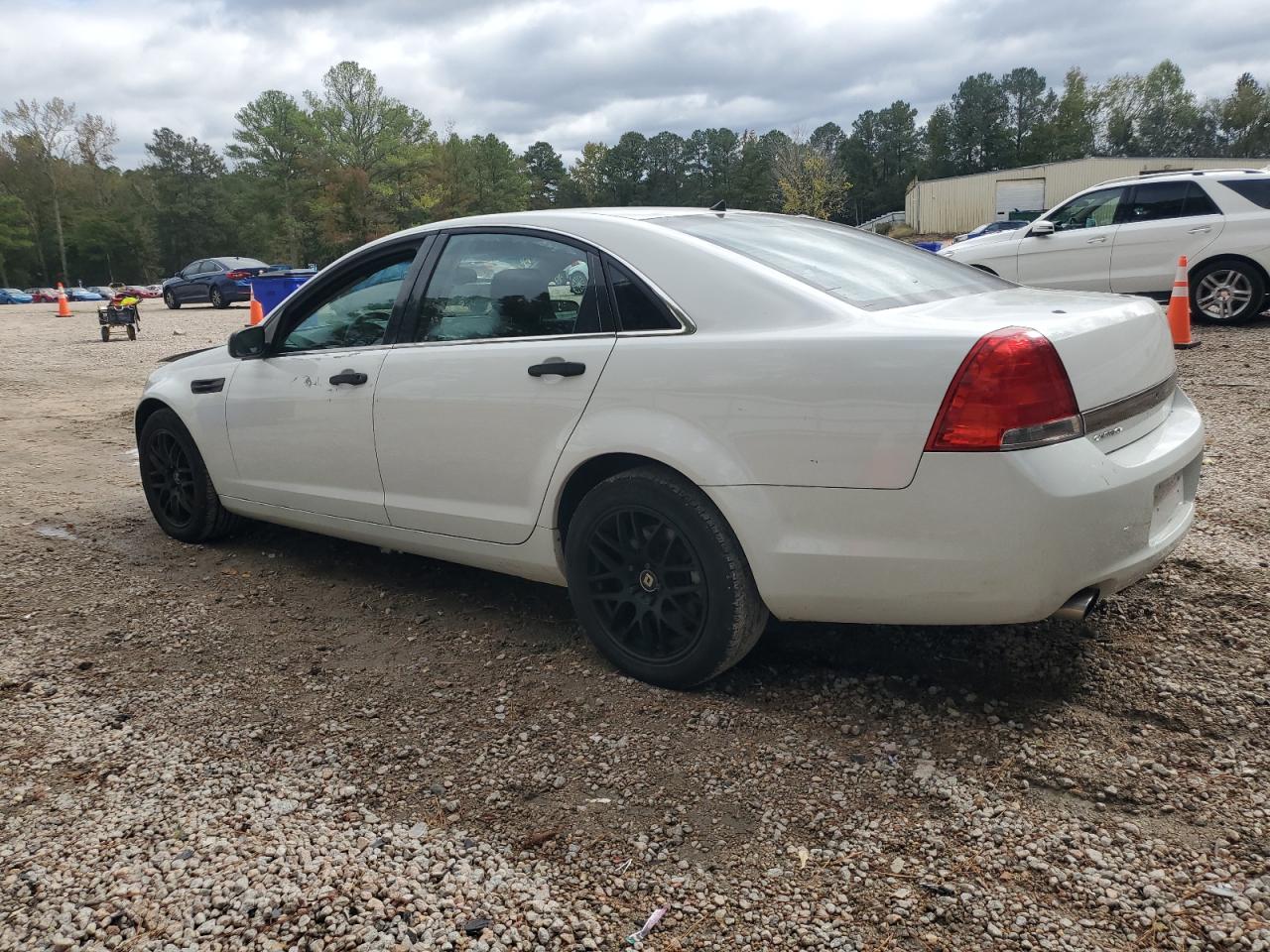 2013 Chevrolet Caprice Police White vin: 6G1MK5U33DL827147