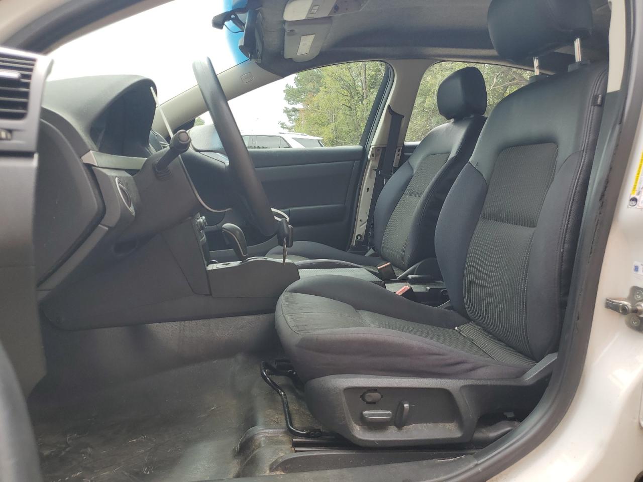 2013 Chevrolet Caprice Police White vin: 6G1MK5U33DL827147