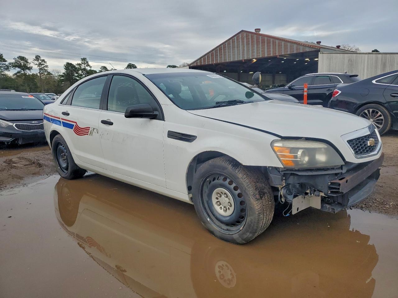 2012 Chevrolet Caprice Police White vin: 6G1MK5U37CL660239