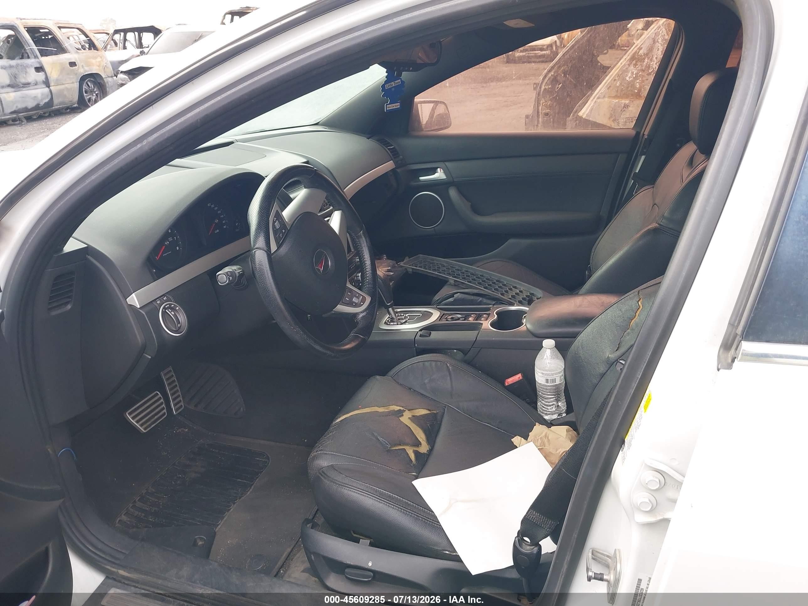 2009 Pontiac G8 Gt Белый vin: 6G2EC57Y09L226354