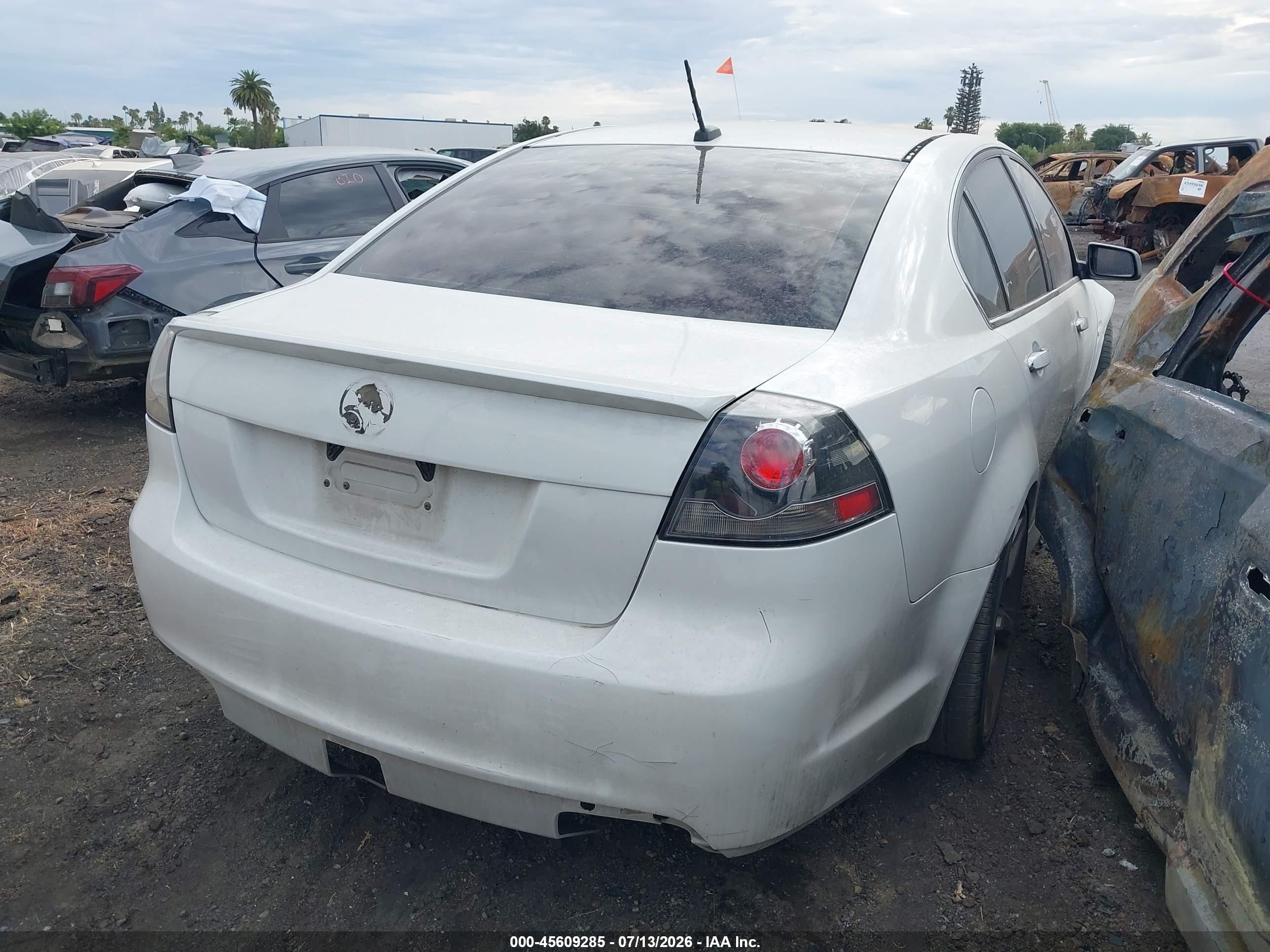 2009 Pontiac G8 Gt Белый vin: 6G2EC57Y09L226354