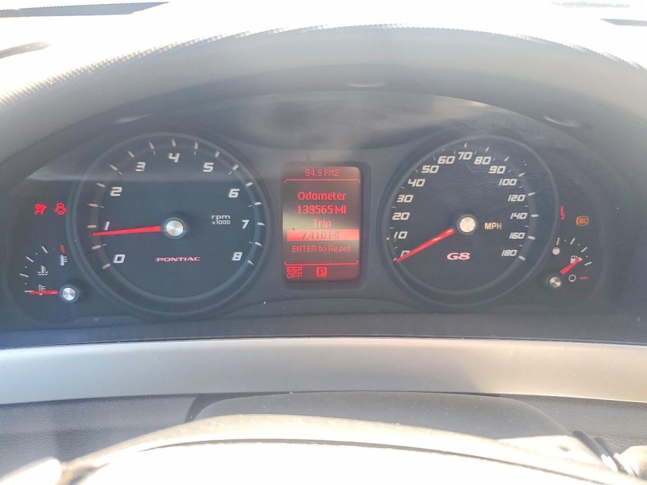 2009 Pontiac G8 Gt Red vin: 6G2EC57Y29L205067