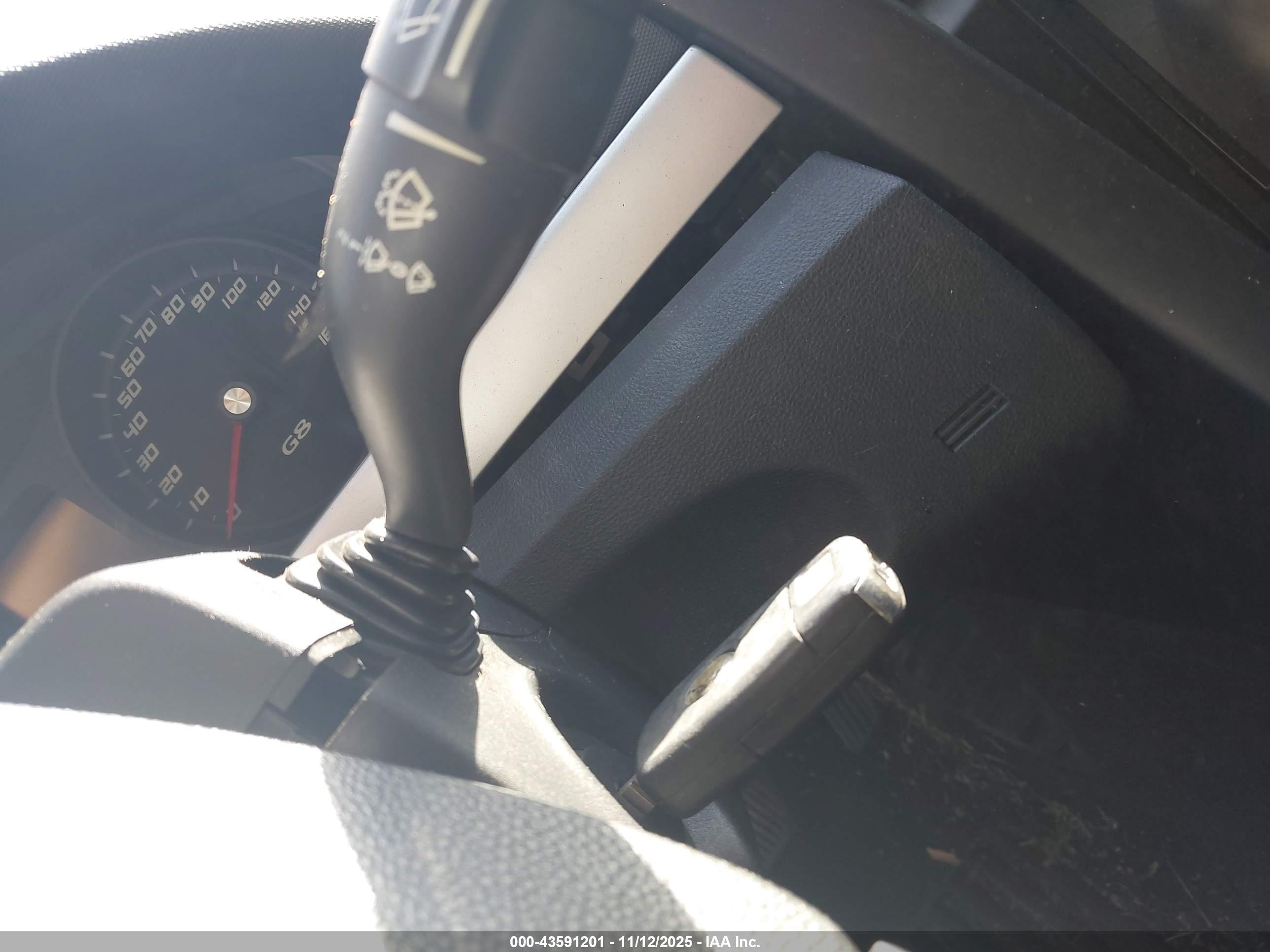 2008 Pontiac G8 Gt Серый vin: 6G2EC57Y38L132192
