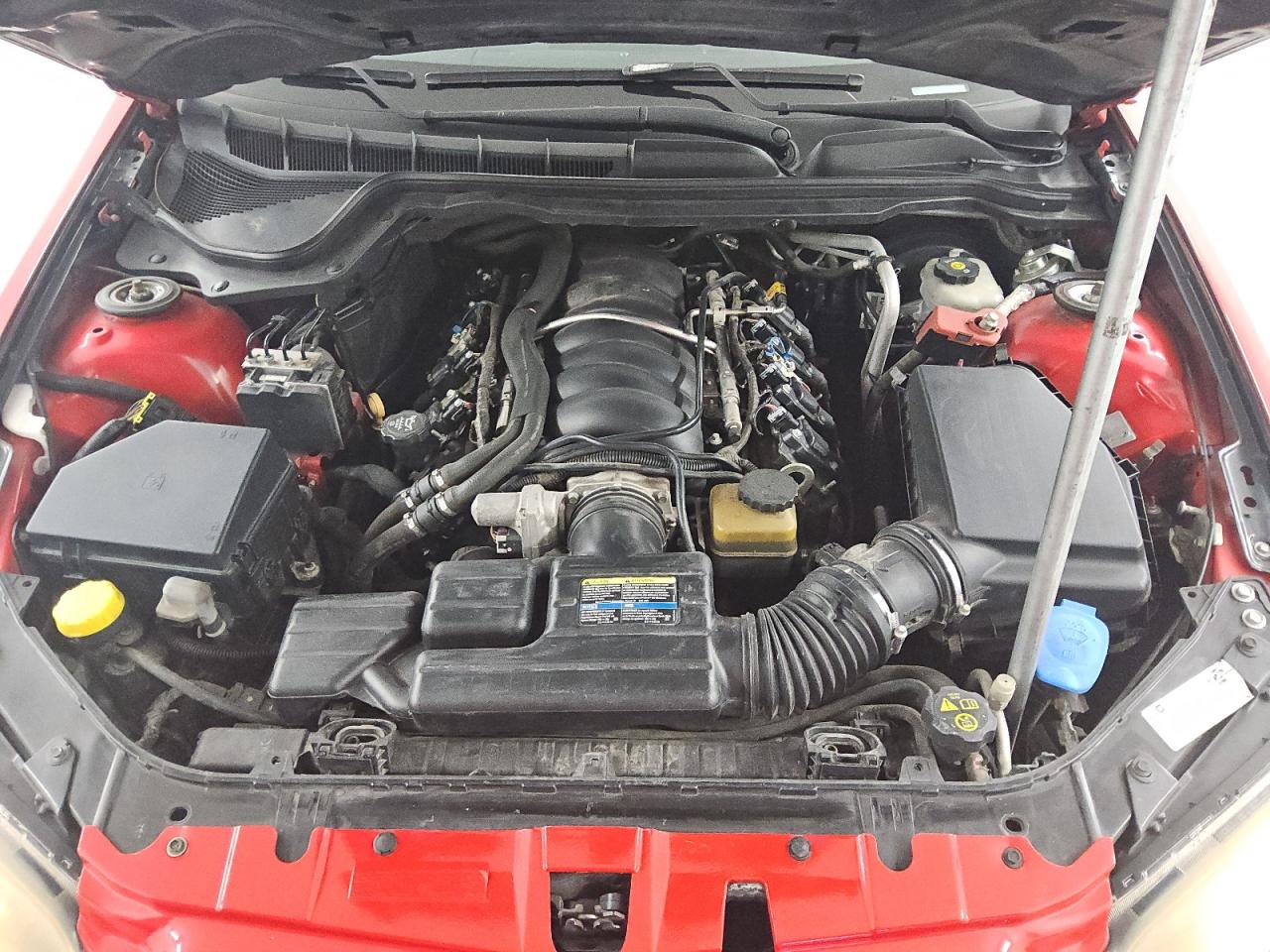 2009 Pontiac G8 Gt Red vin: 6G2EC57Y39L181295 Damage: Alternator/Generator, Inoperable, Repair Required