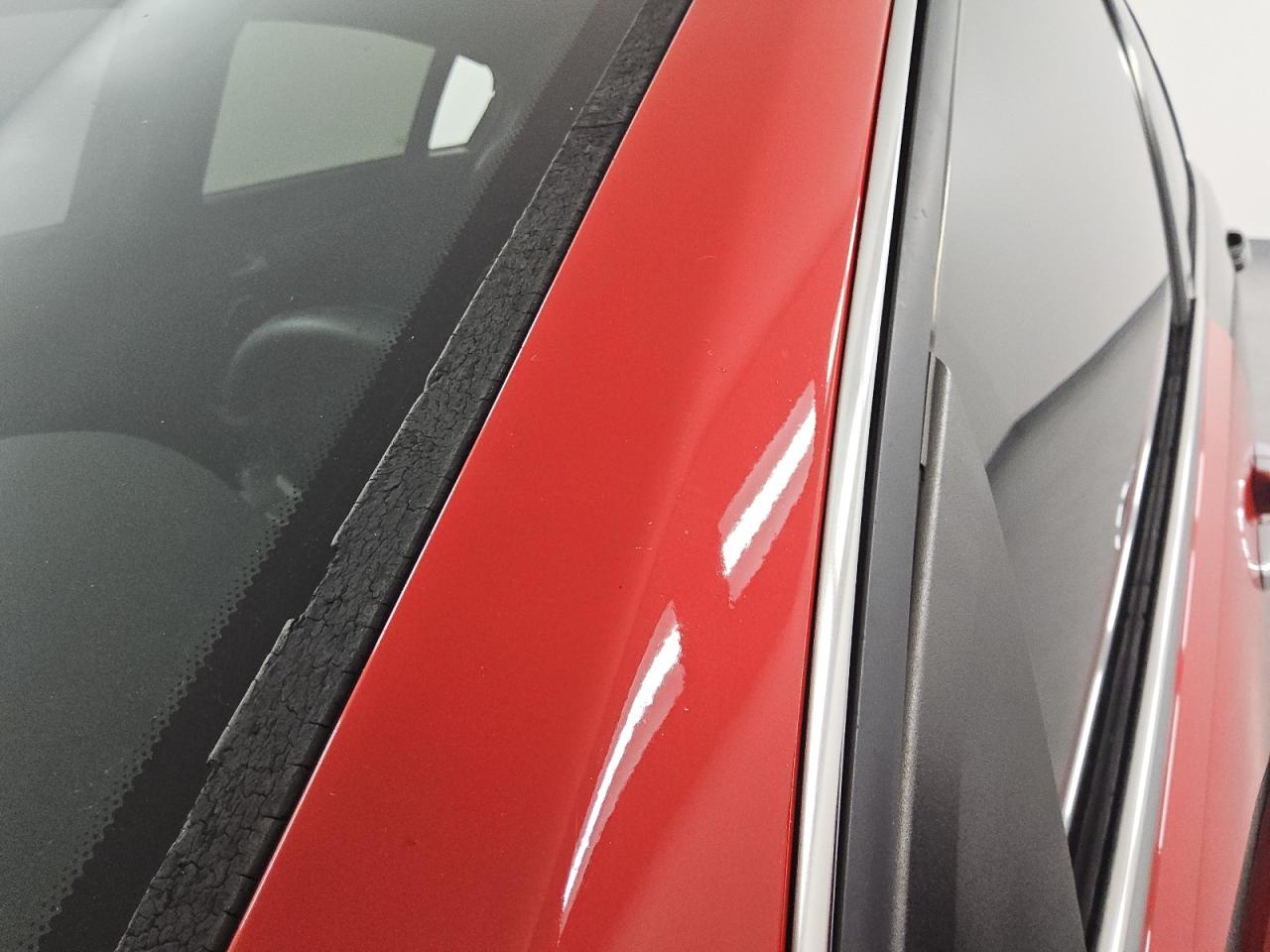 2009 Pontiac G8 Gt Red vin: 6G2EC57Y39L181295 Damage: Left Drip Rail, Previous Repair, Substandard Repair