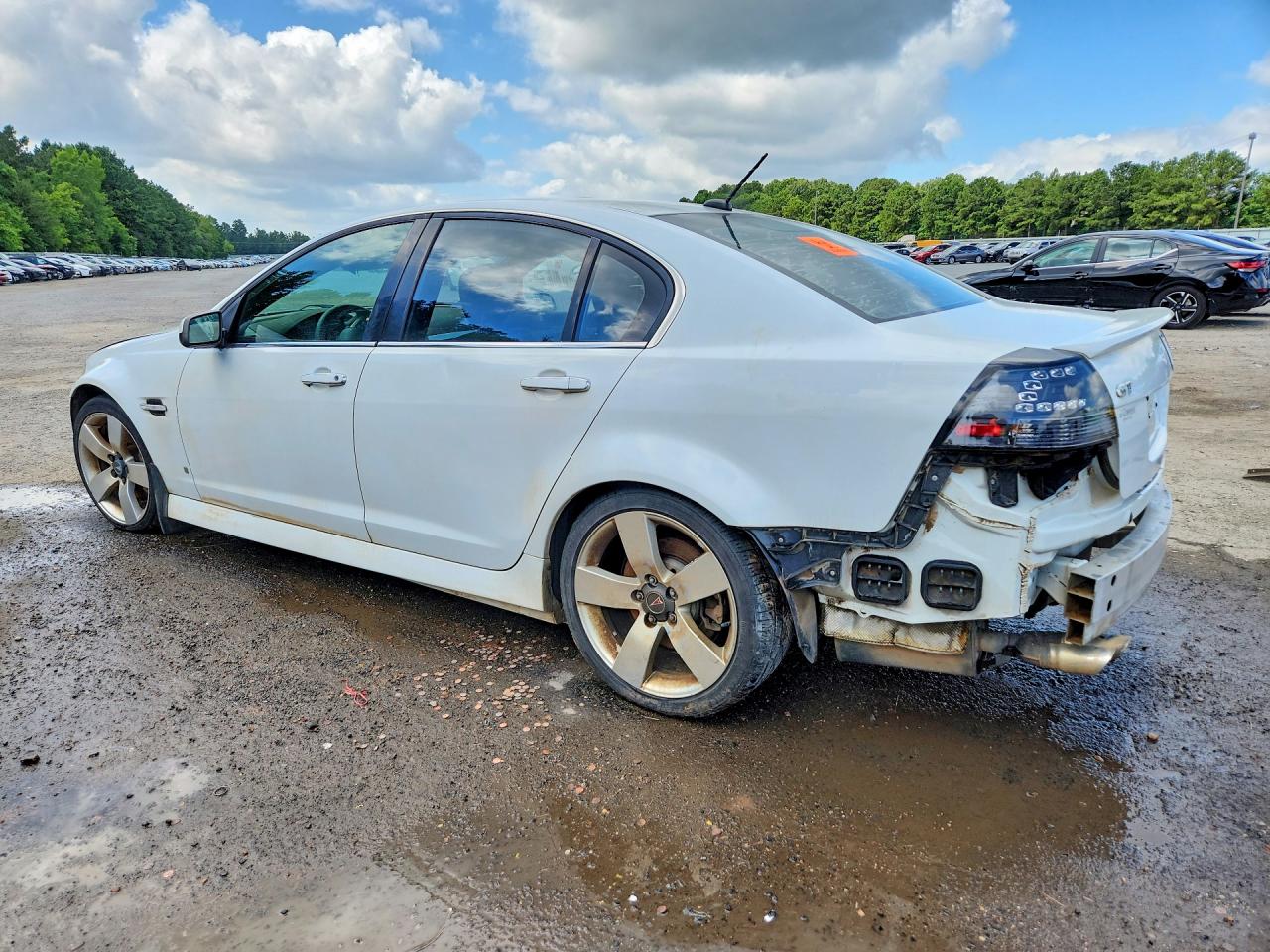 2009 Pontiac G8 Gt White vin: 6G2EC57Y39L213002