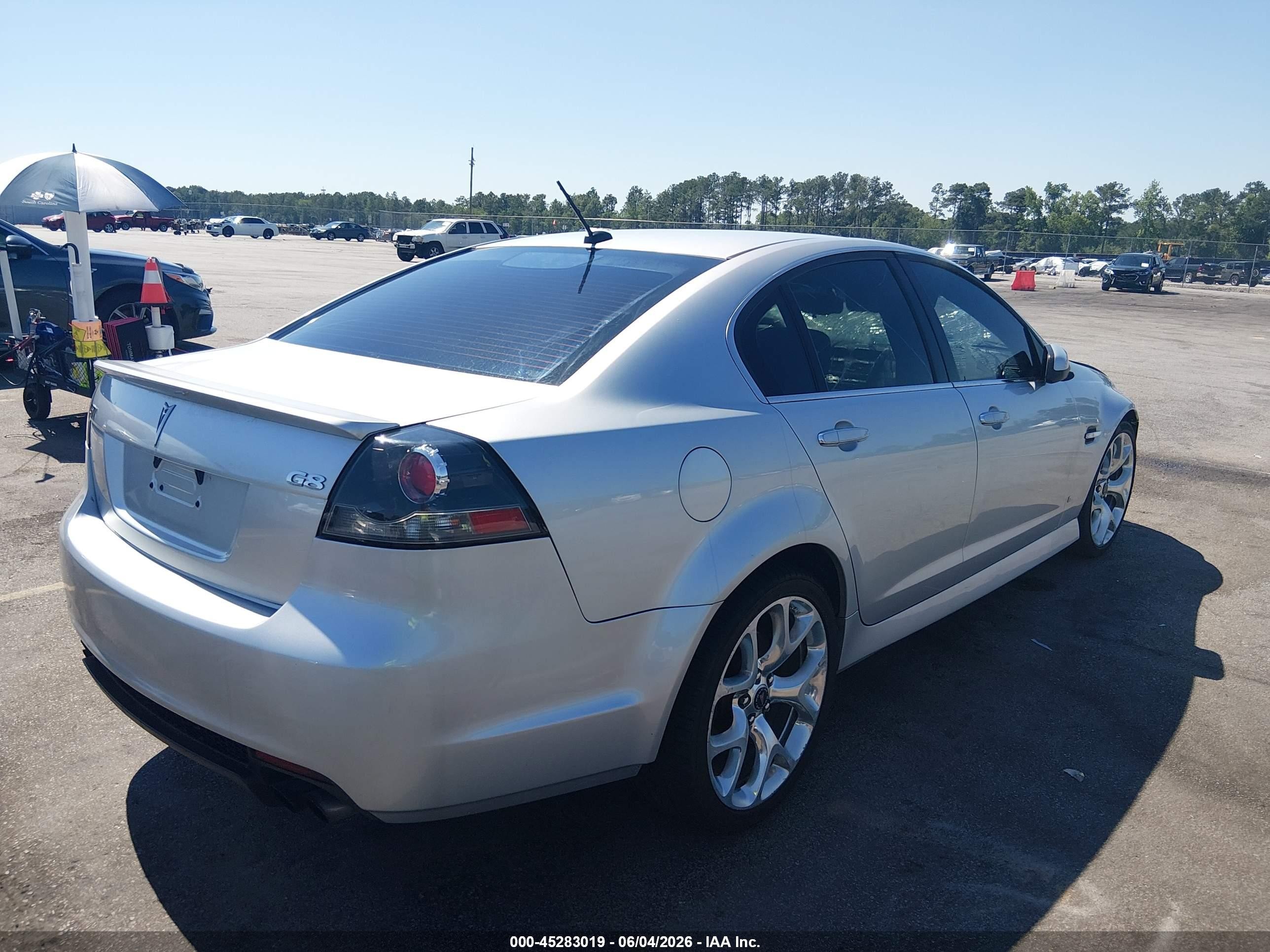 2009 Pontiac G8 Gt Silver vin: 6G2EC57Y49L230293