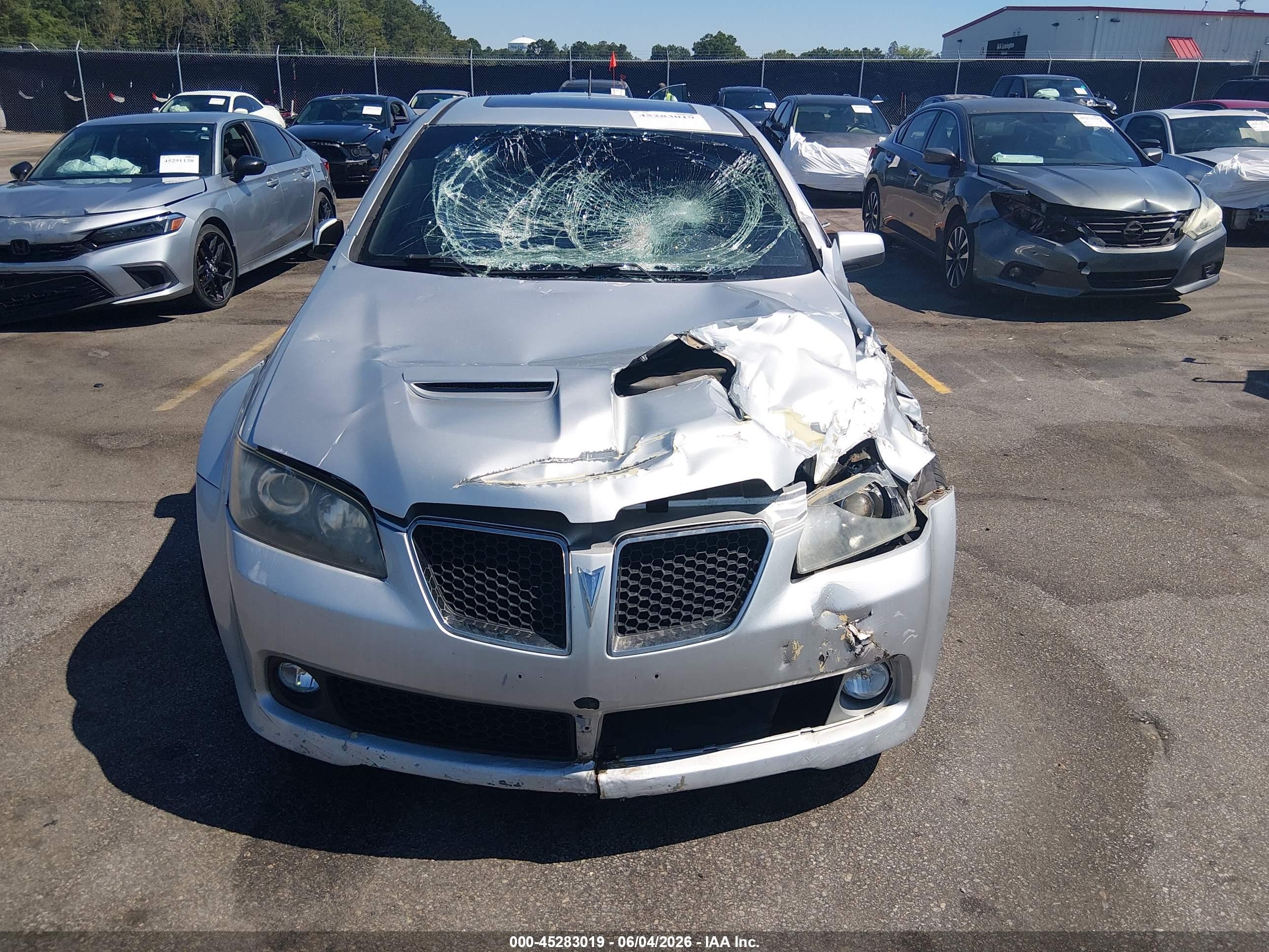 2009 Pontiac G8 Gt Silver vin: 6G2EC57Y49L230293