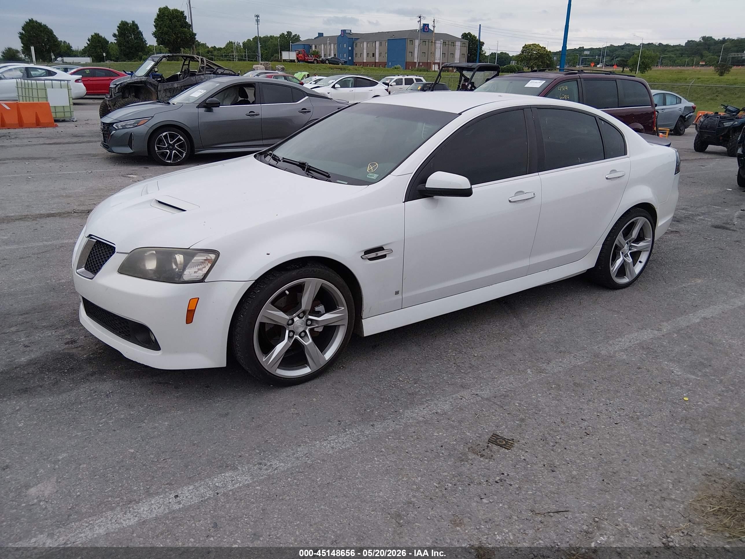 2009 Pontiac G8 Gt White vin: 6G2EC57Y99L222271