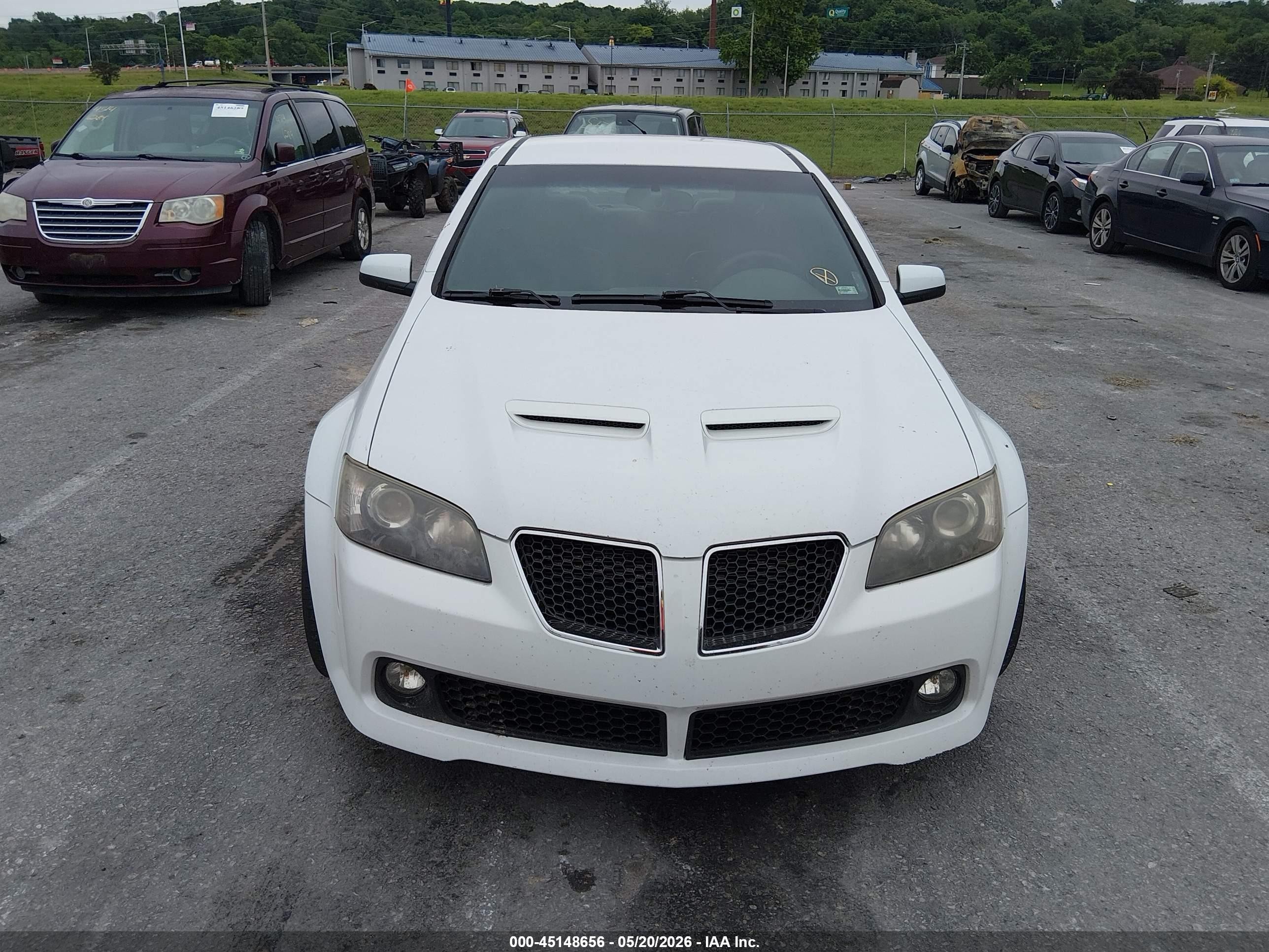2009 Pontiac G8 Gt White vin: 6G2EC57Y99L222271