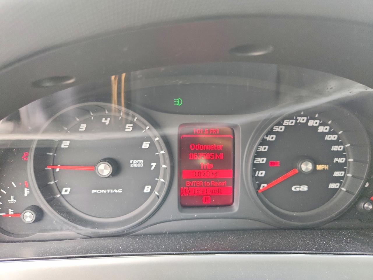 2008 Pontiac G8 Black vin: 6G2ER57708L126095
