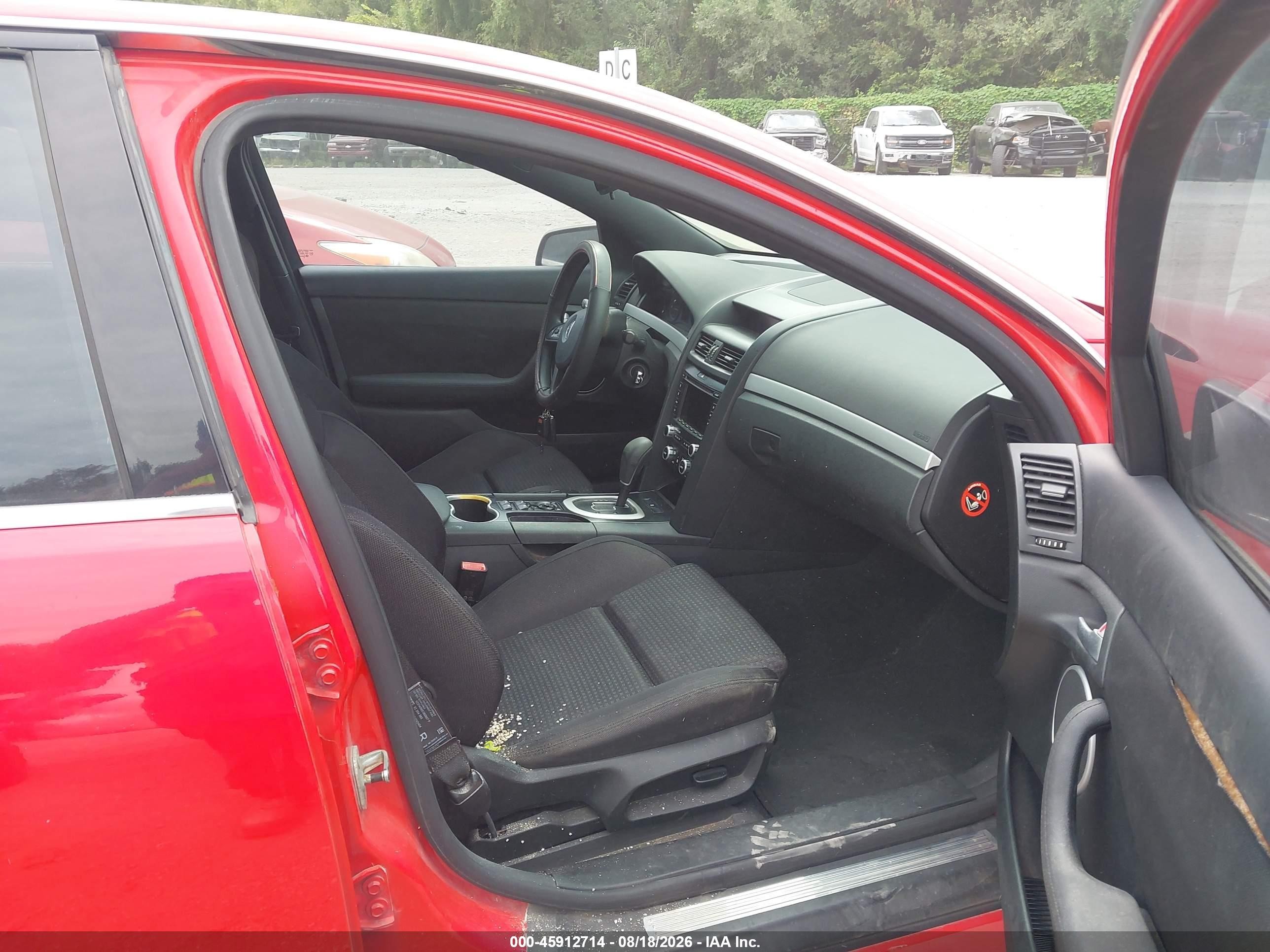 2008 Pontiac G8   Красный vin: 6G2ER57708L127540