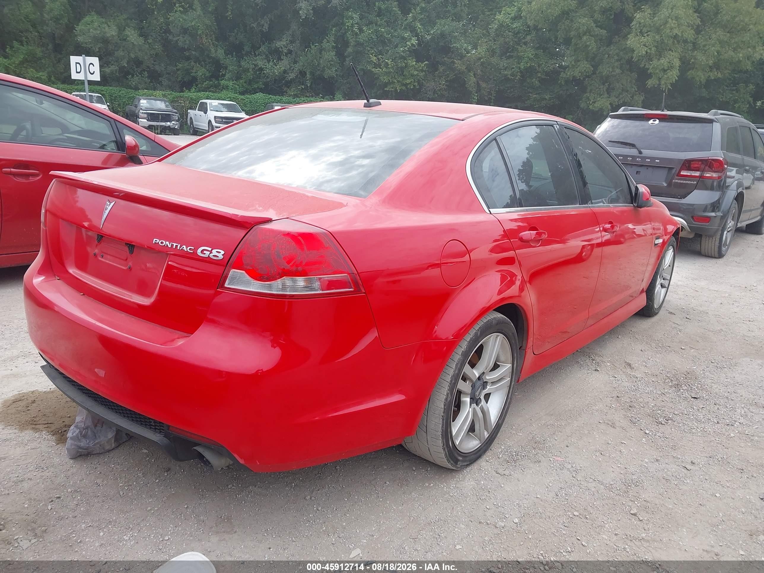 2008 Pontiac G8   Красный vin: 6G2ER57708L127540