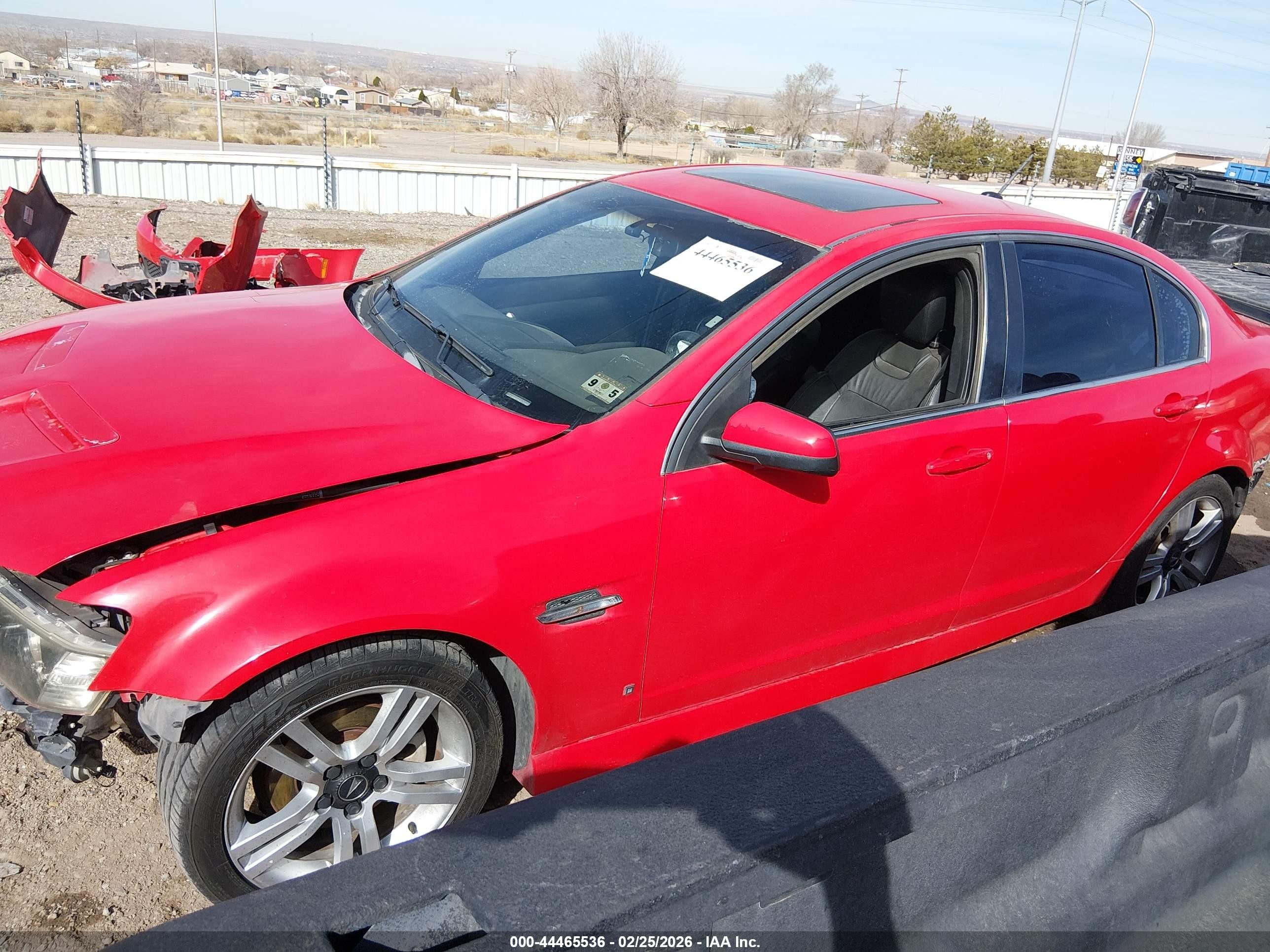 2009 Pontiac G8   Red vin: 6G2ER57709L220608