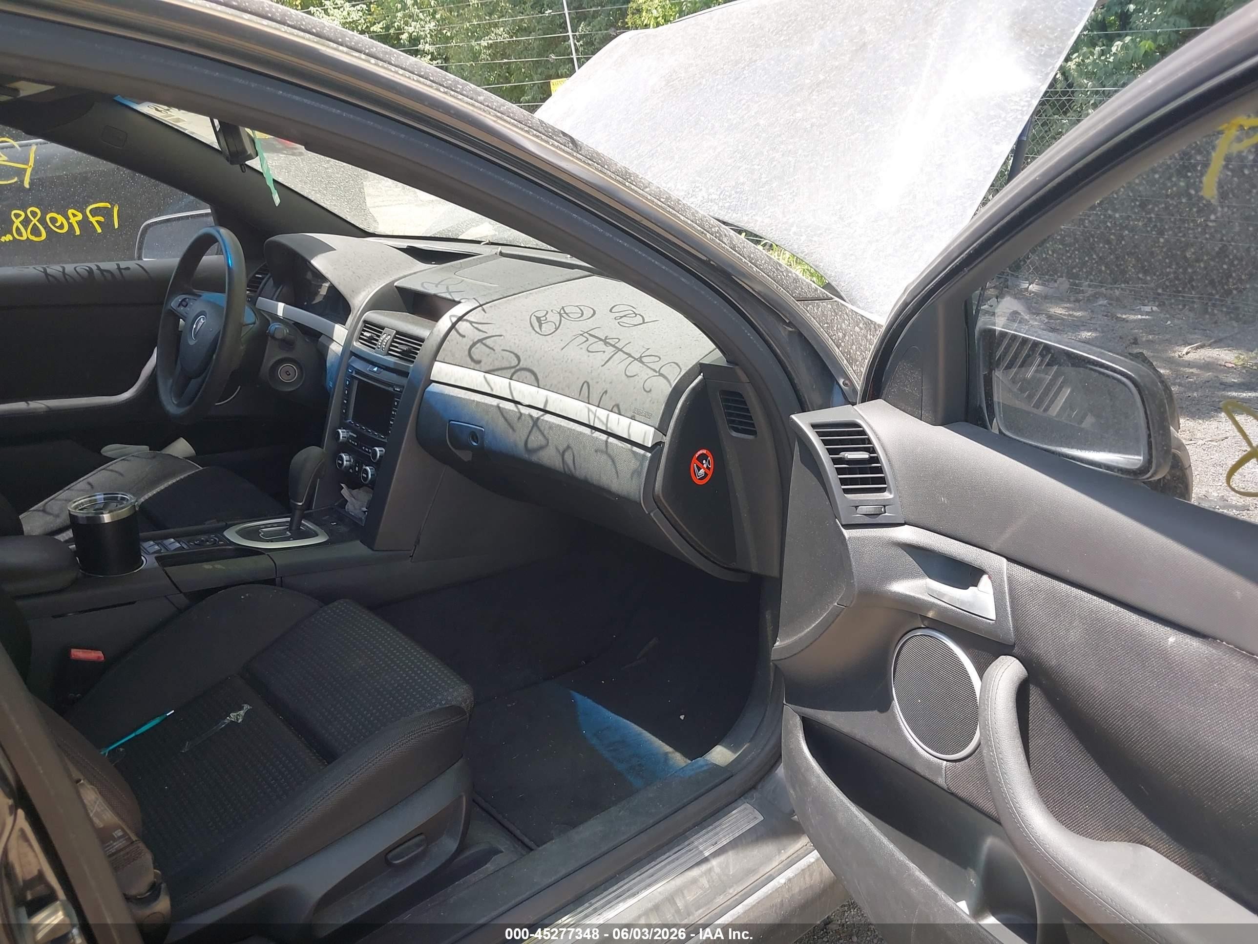 2008 Pontiac G8   Black vin: 6G2ER57718L132424