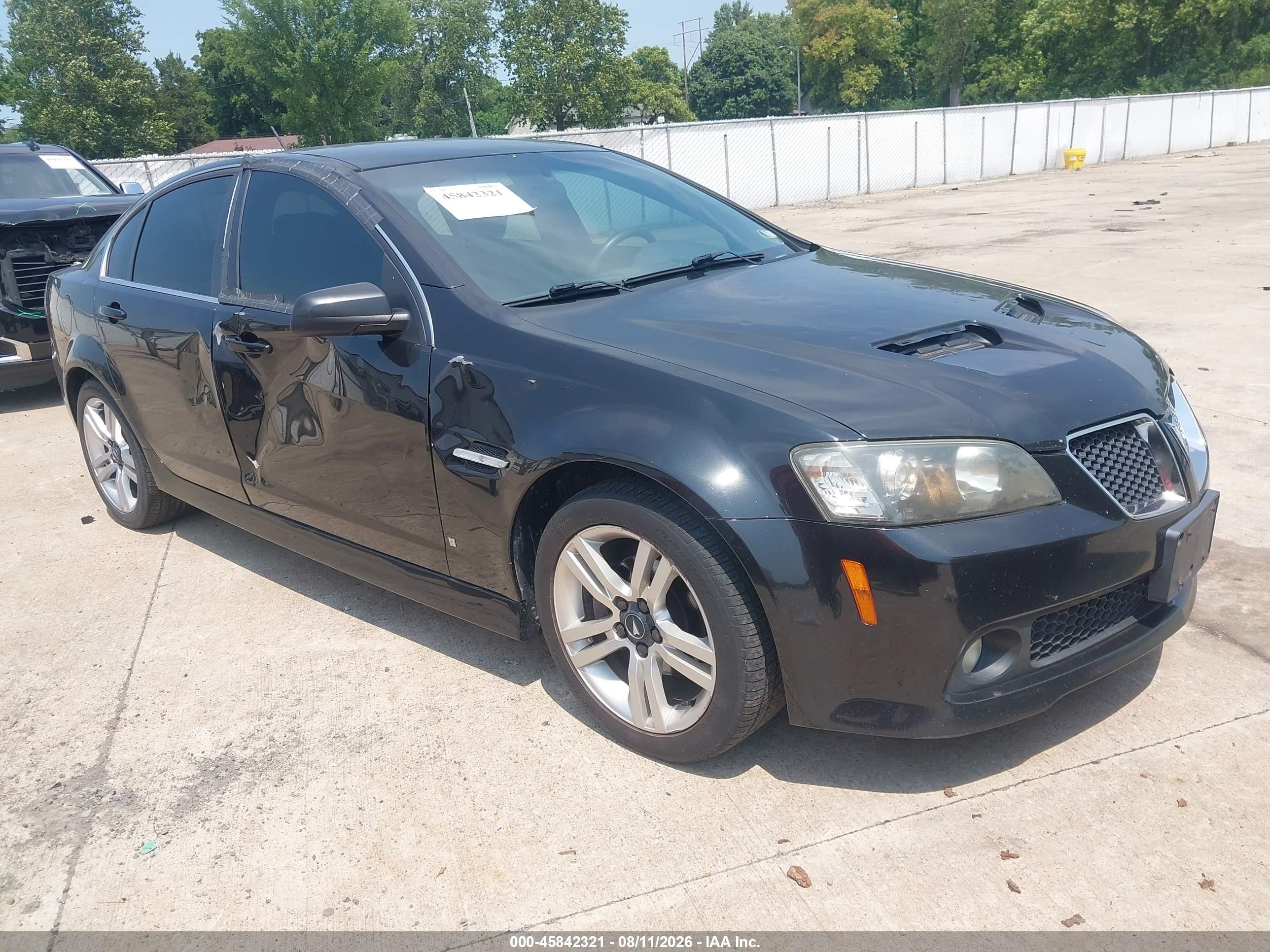 2008 Pontiac G8   Черный vin: 6G2ER57718L135159