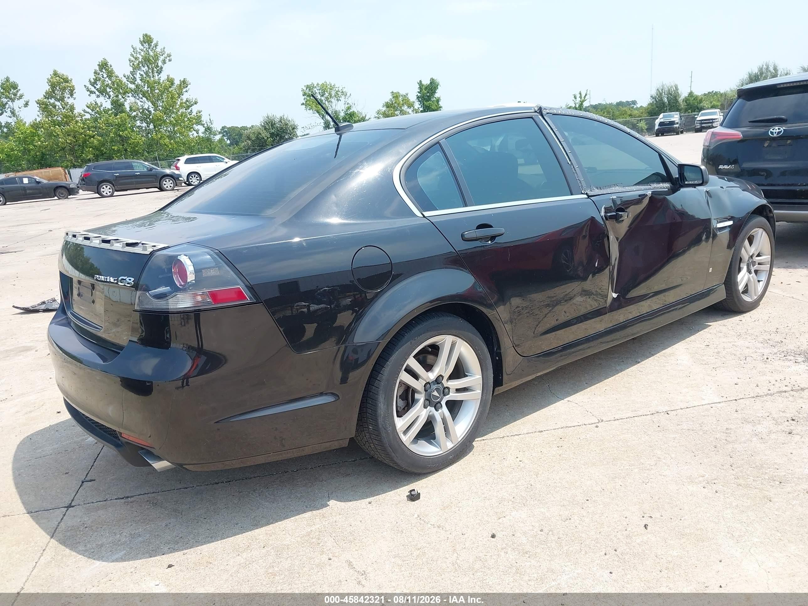 2008 Pontiac G8   Черный vin: 6G2ER57718L135159