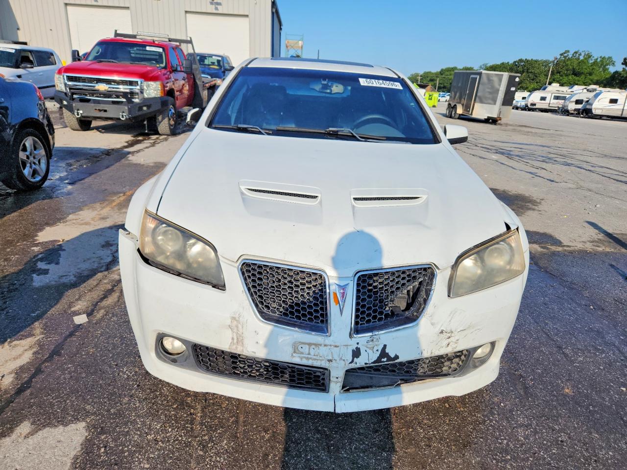 2009 Pontiac G8 White vin: 6G2ER57719L224568