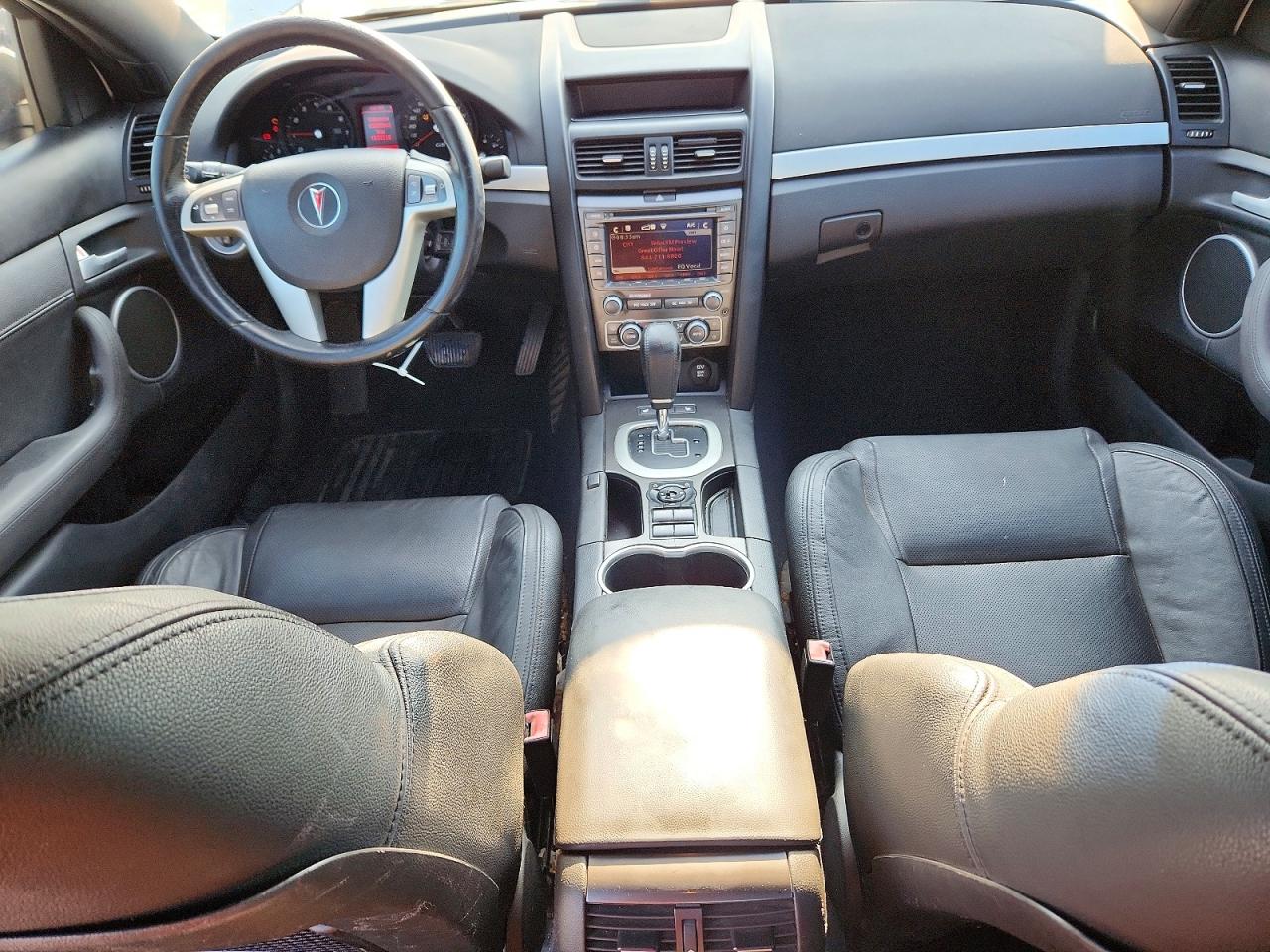 2009 Pontiac G8 White vin: 6G2ER57719L224568