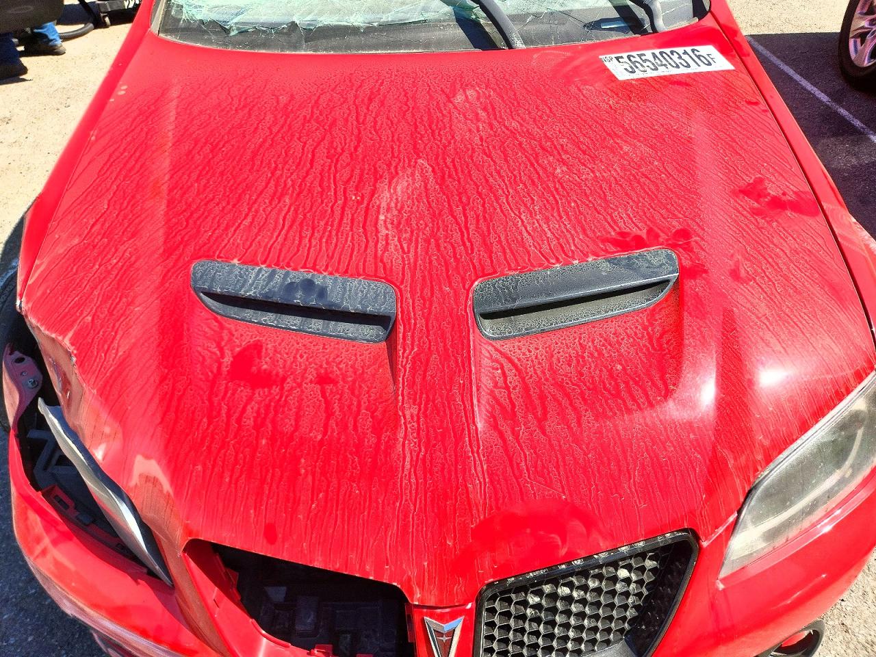 2008 Pontiac G8 Red vin: 6G2ER57738L131209
