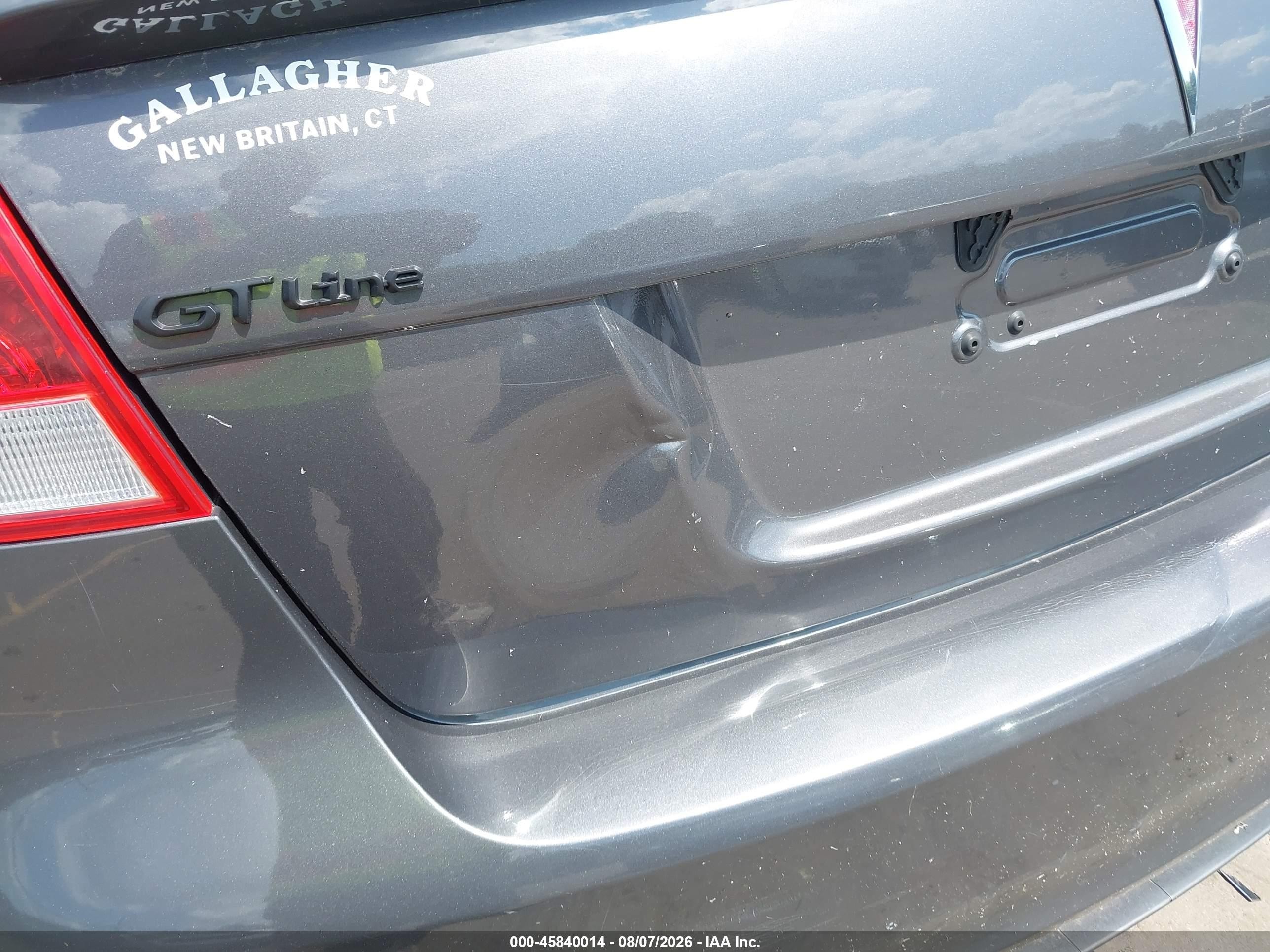 2009 Pontiac G8   Gray vin: 6G2ER57739L156077