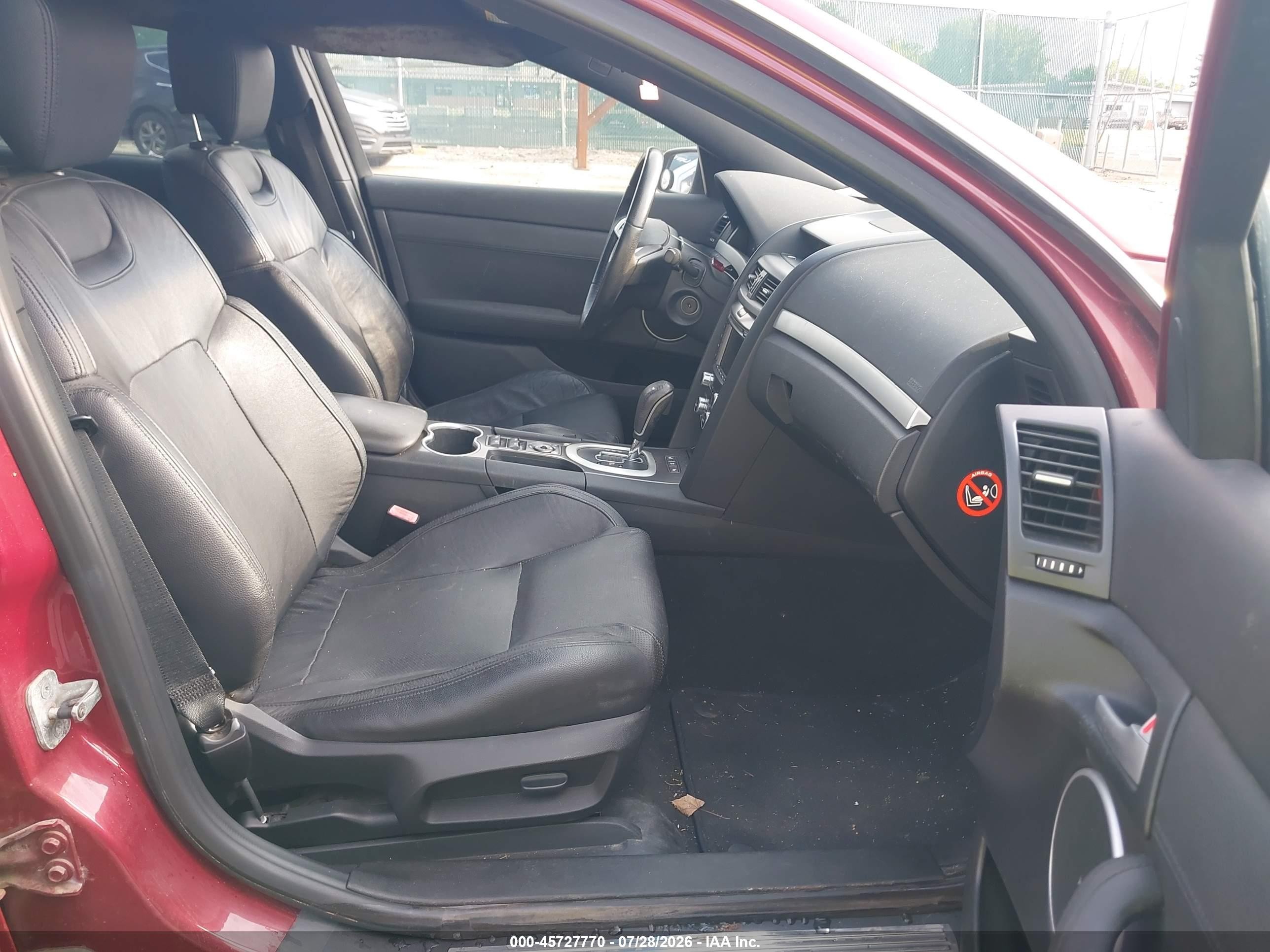 2009 Pontiac G8   Red vin: 6G2ER57739L186244